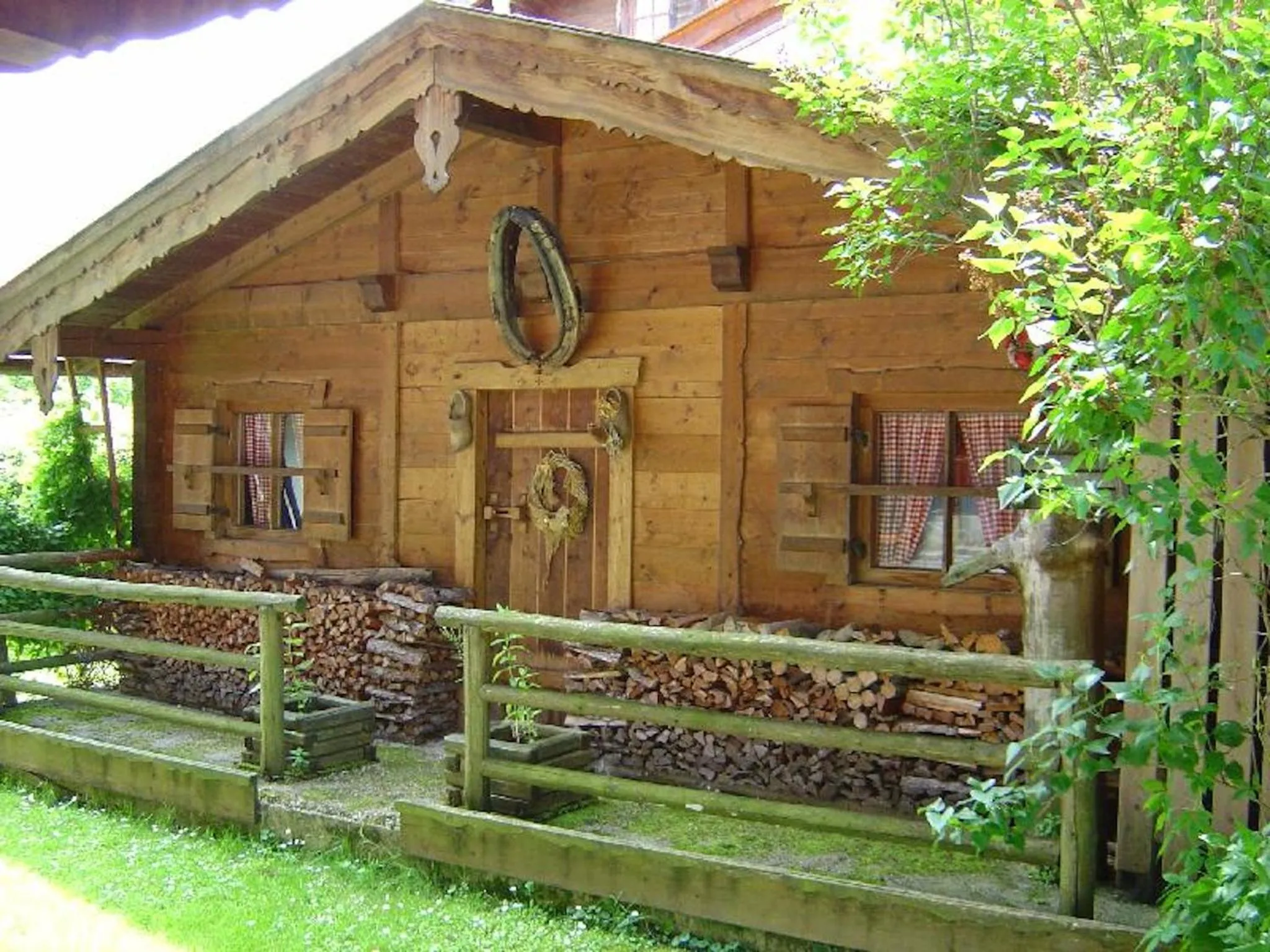 Ferienwohnungen Almbrünnerl - Chiemgau Karte