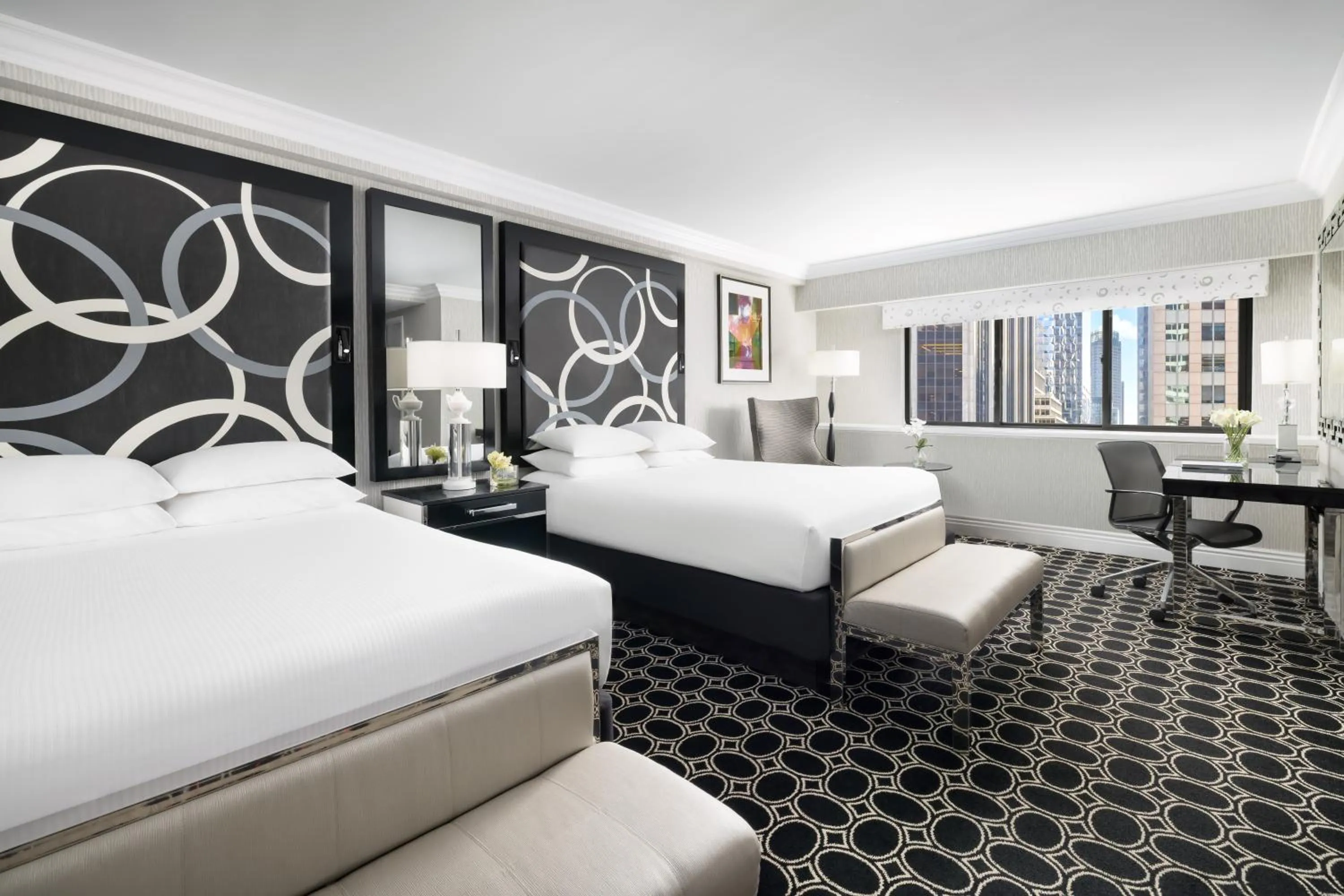 Bedroom, Bed in The Muse New York