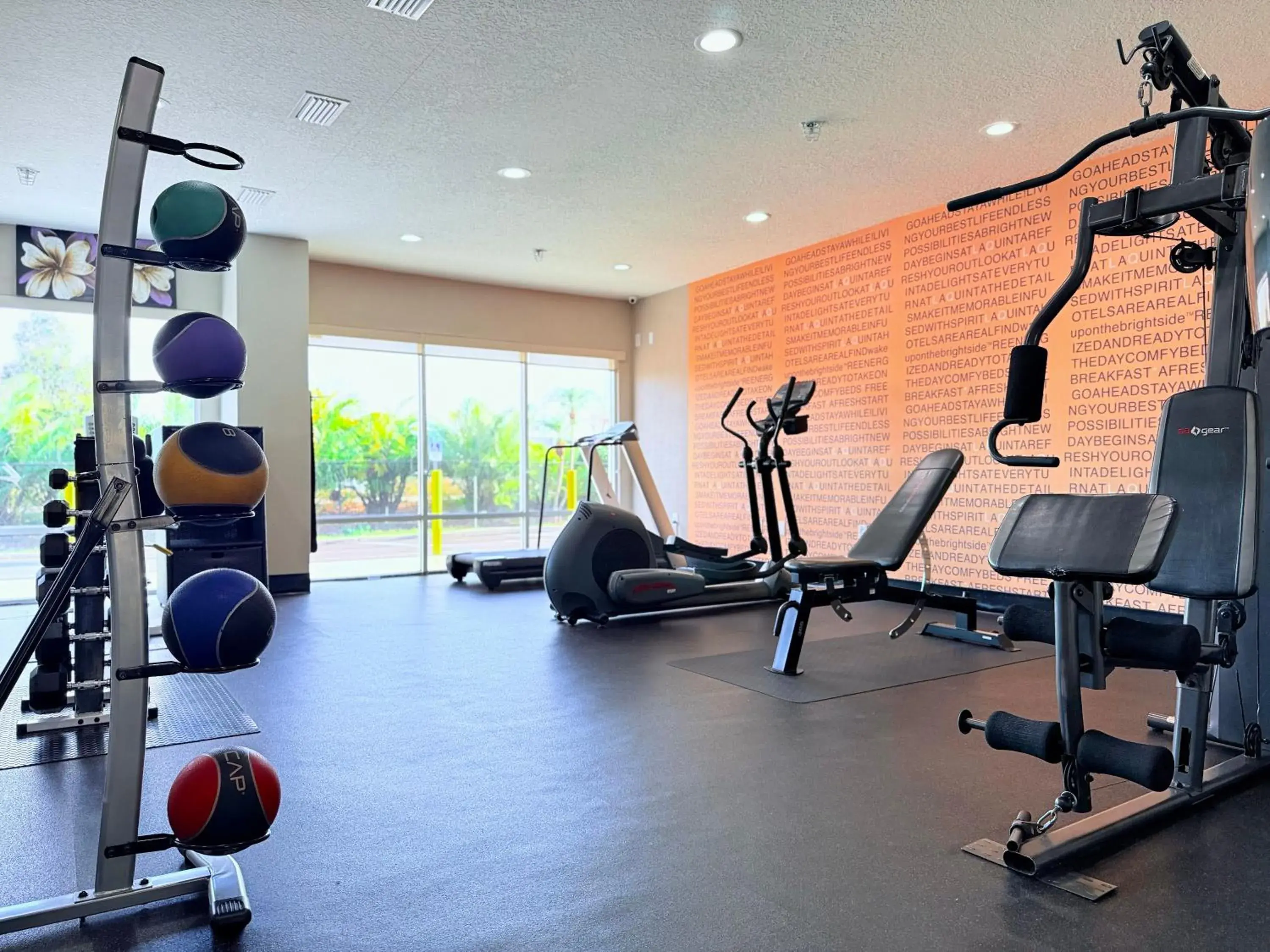 Fitness centre/facilities in La Quinta by Wyndham Orlando Universal area - Free Shuttle to Universal Fitness centre/facilities in La Quinta by Wyndham Orlando Universal area - Free Shuttle to Universal