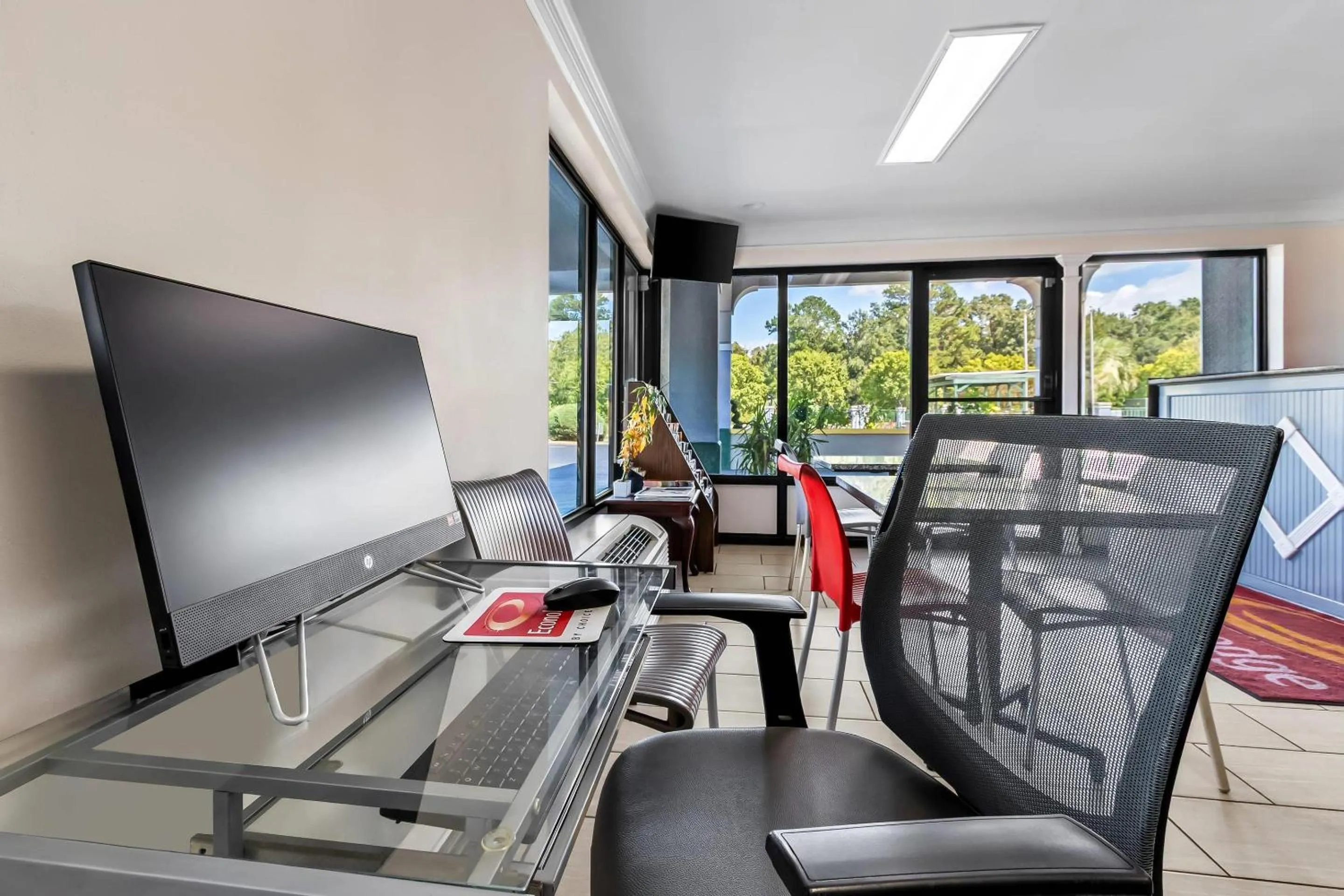 Business facilities in Econo Lodge