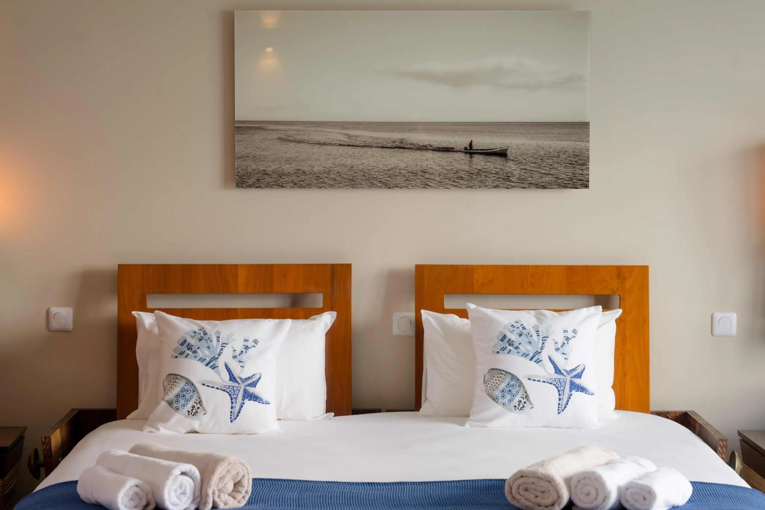 Bed in Les Villas du Lagon