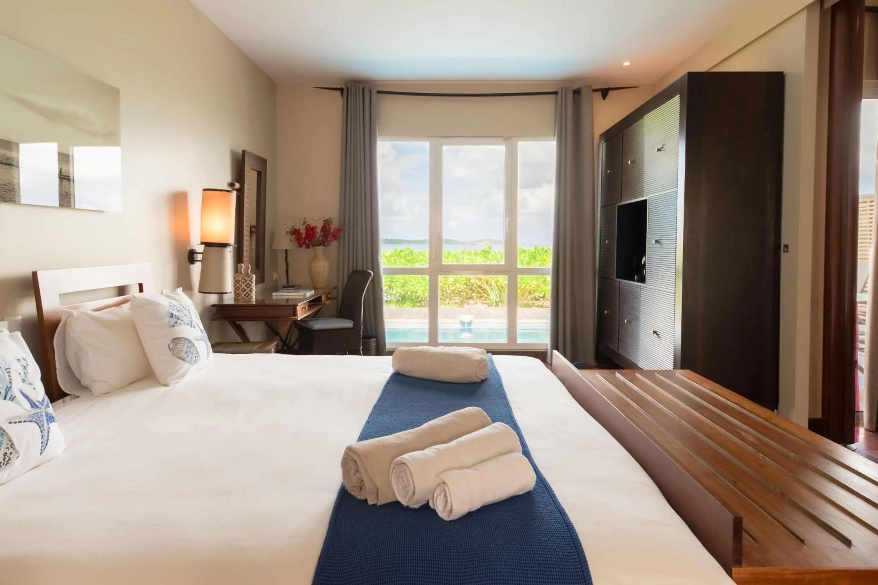 Bed in Les Villas du Lagon