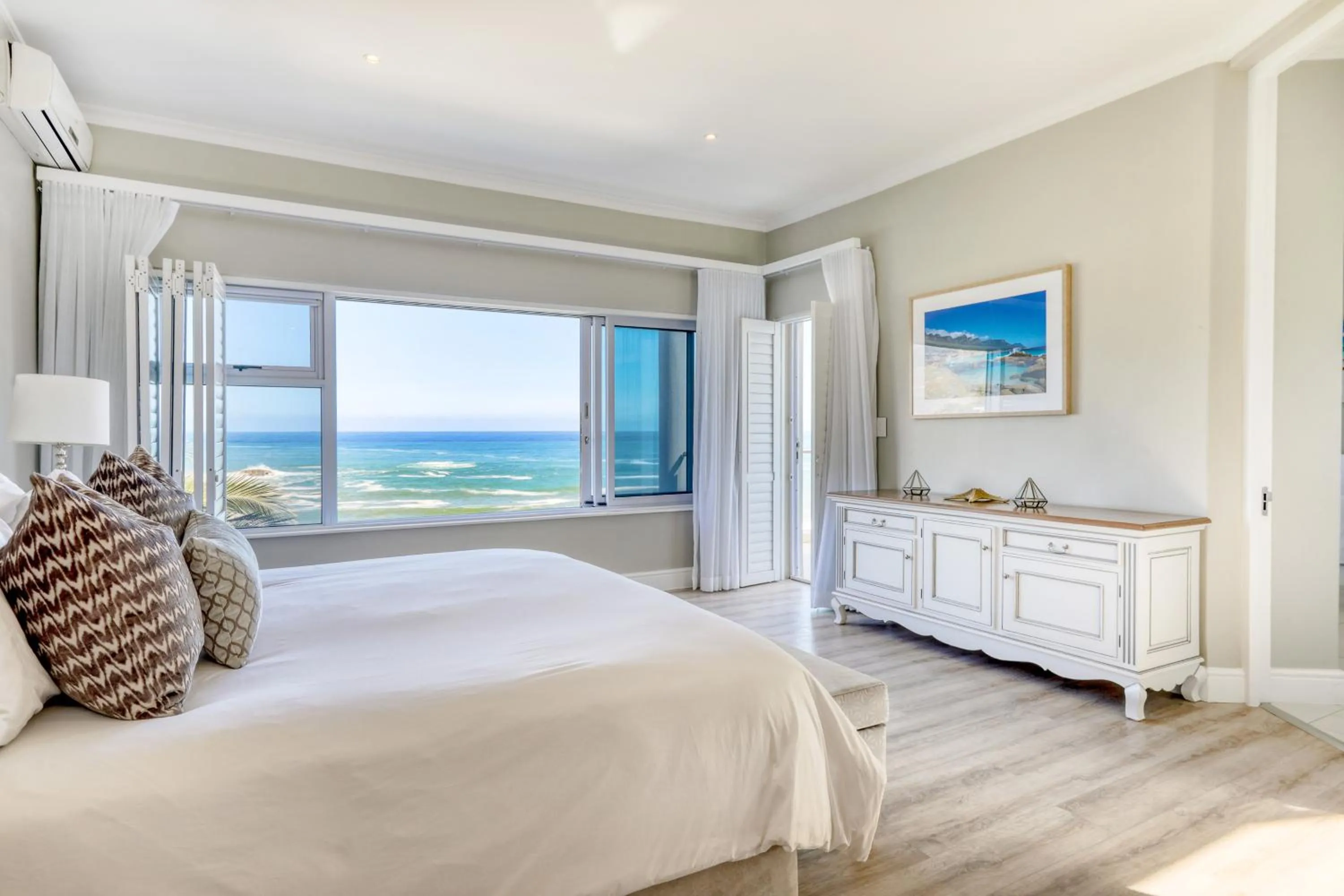 Bed in Cape Nights Villa