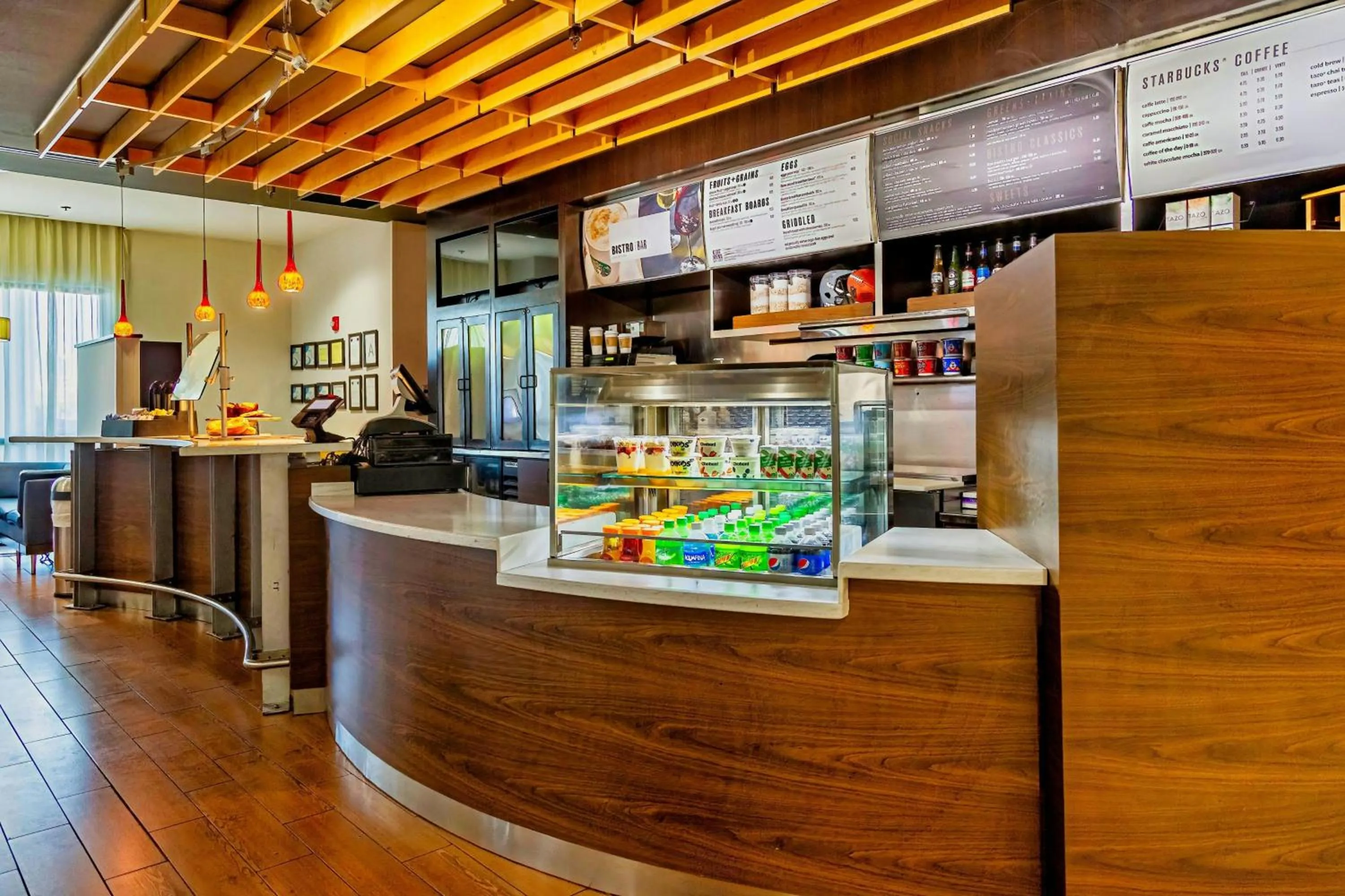 Restaurant/places to eat in Courtyard Biloxi North/D'Iberville