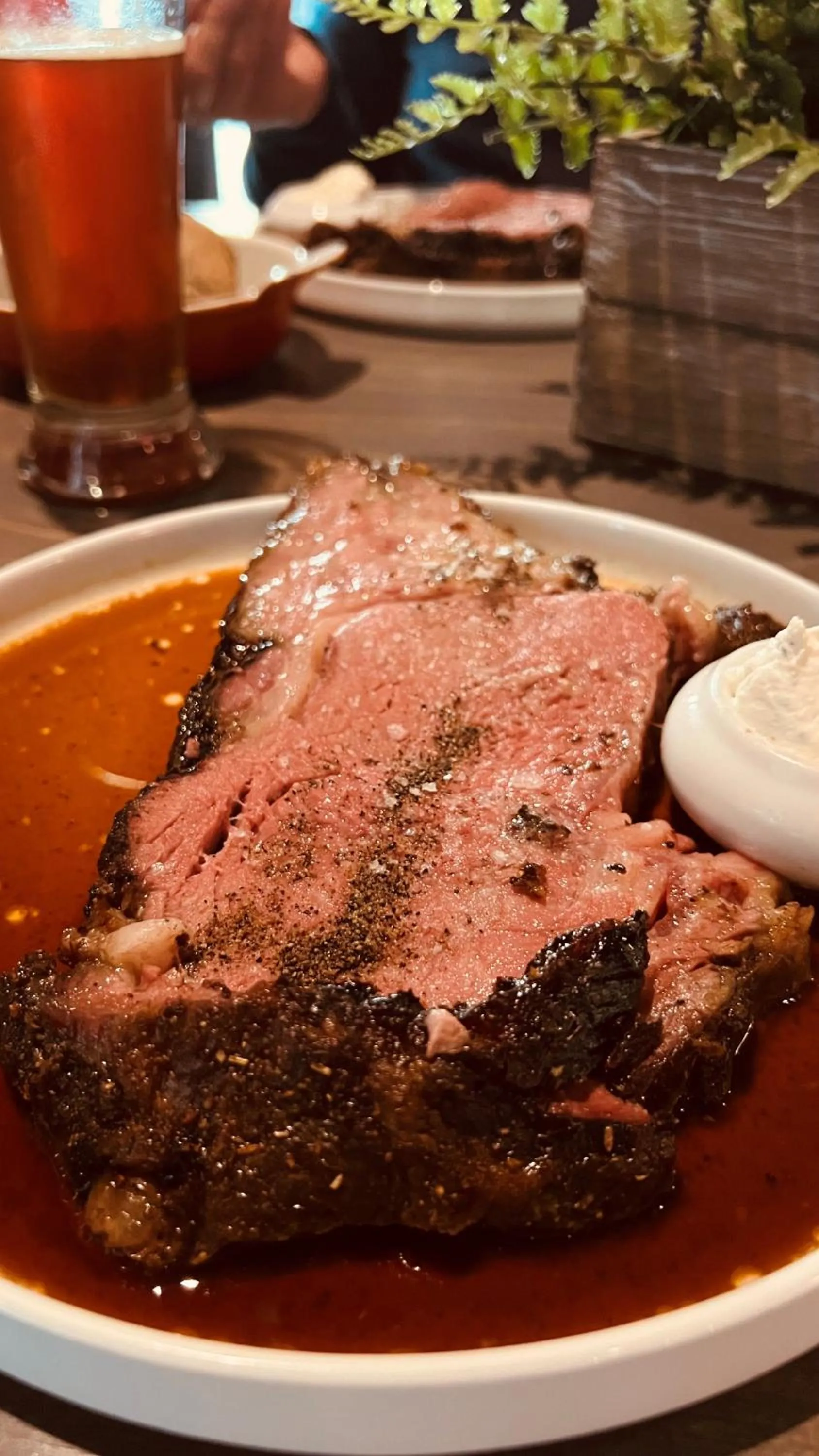 Restaurant/places to eat in Hotel & Suites Le Dauphin Drummondville