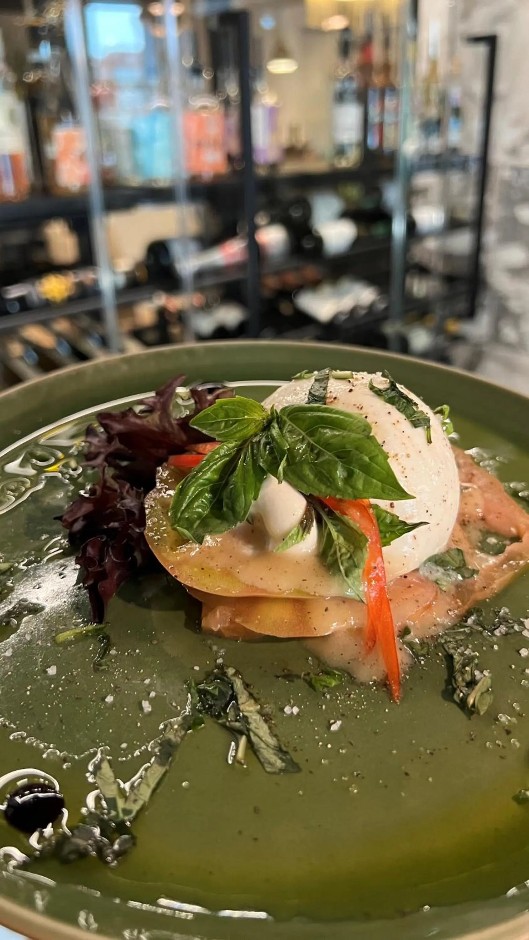 Restaurant/places to eat in Hotel & Suites Le Dauphin Drummondville