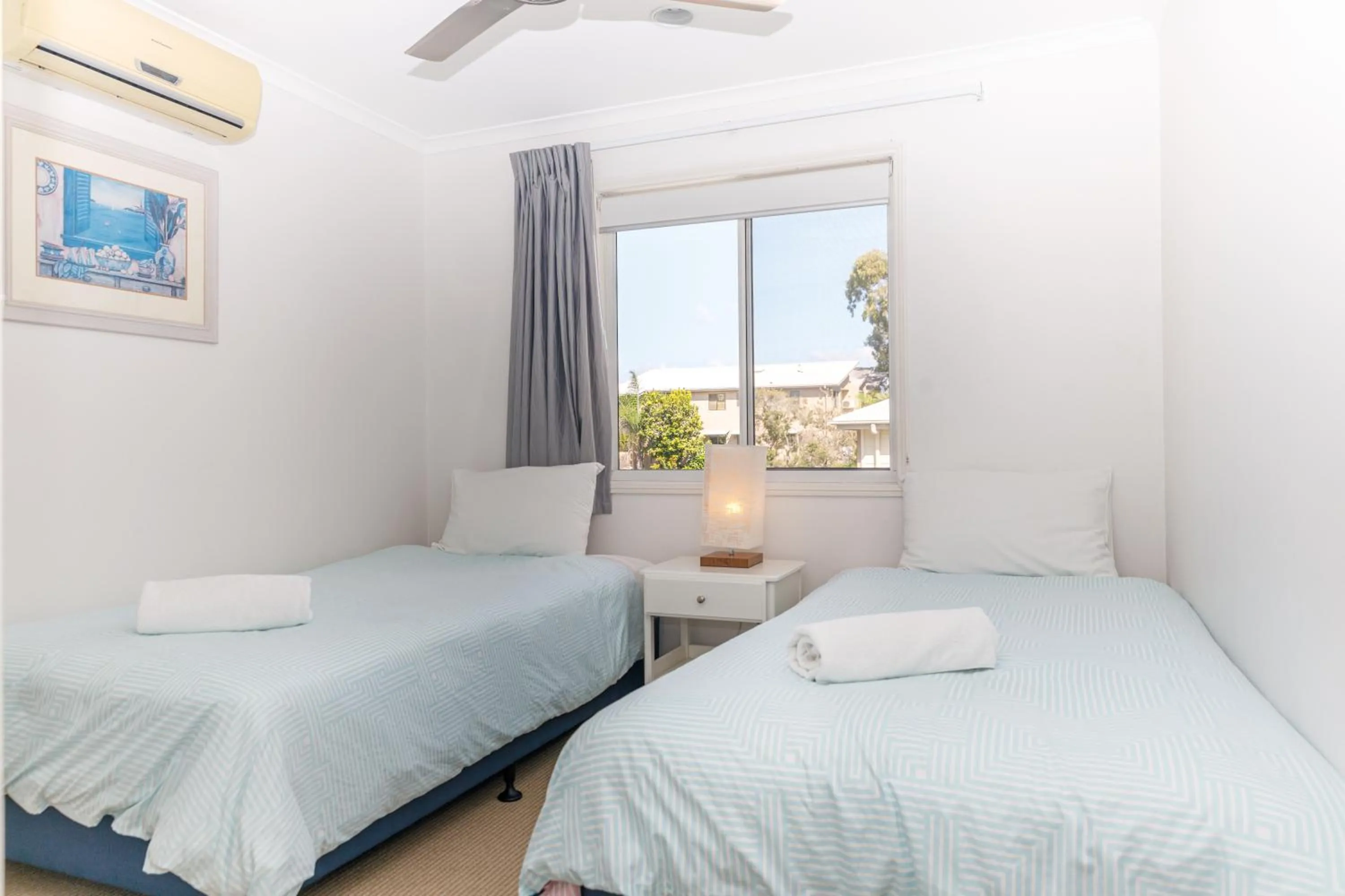 Bedroom, Bed in Sandy Beach Resort