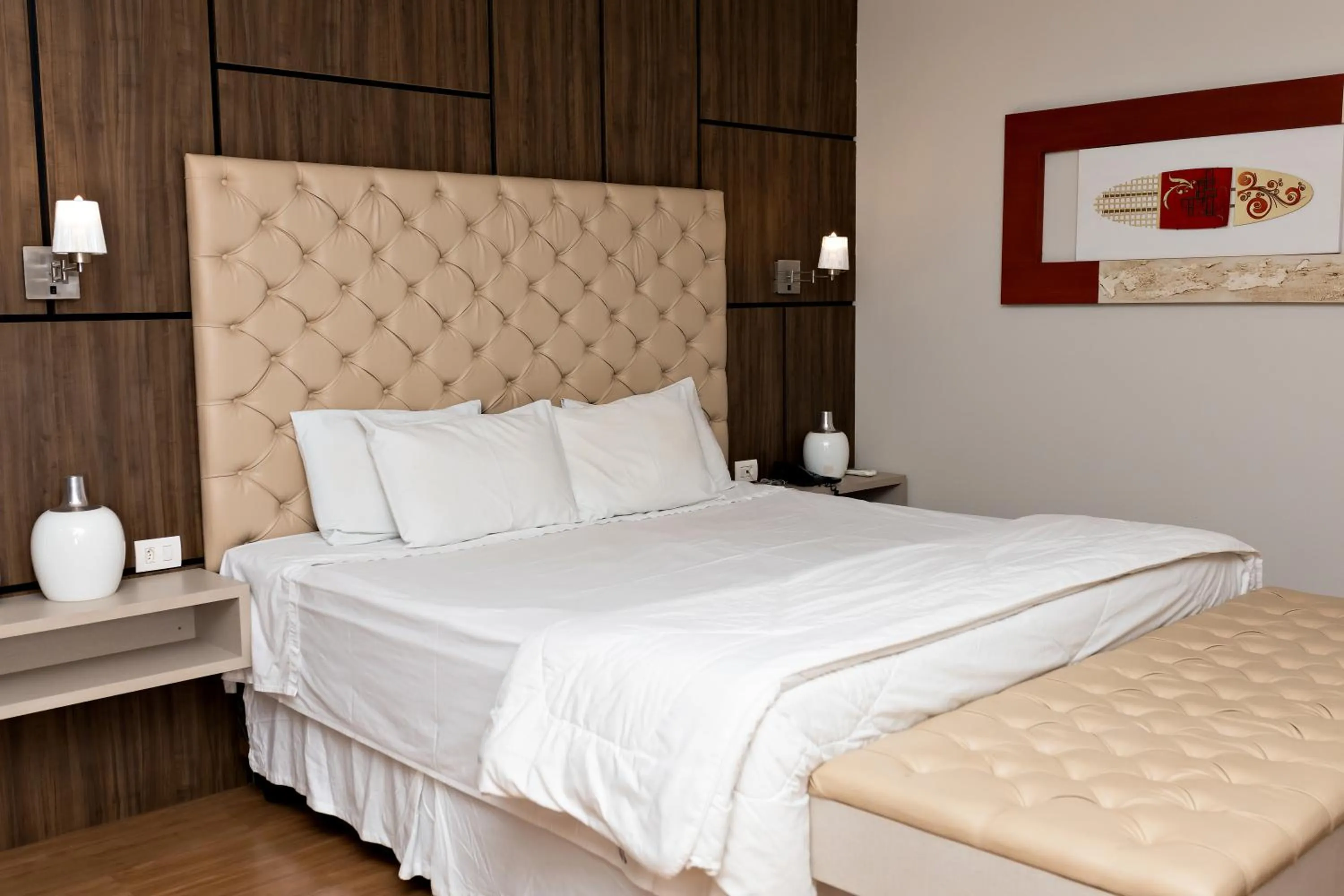 Bed in Paraná Comfort Hotel