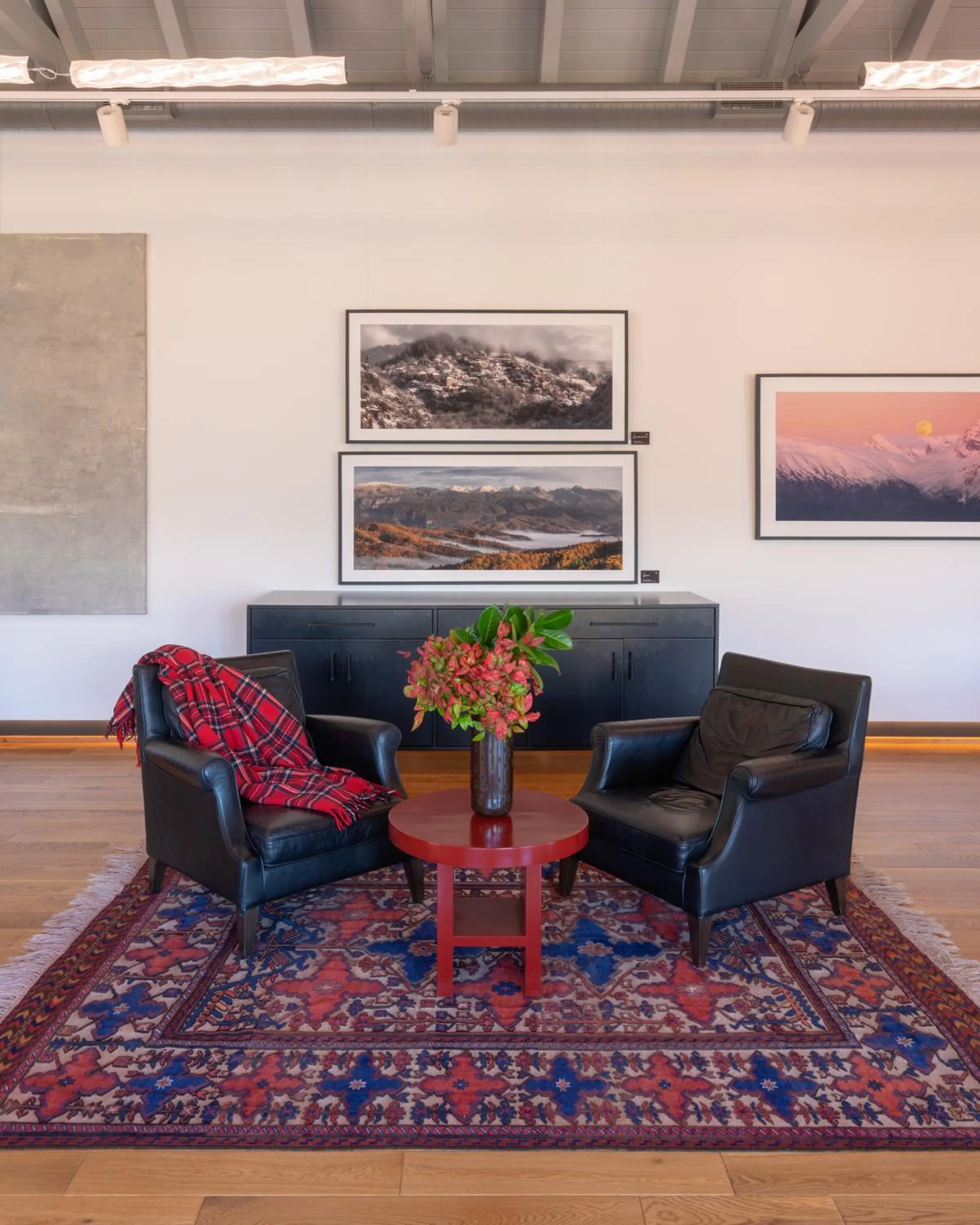 Decorative detail in Aristi Mountain Resort