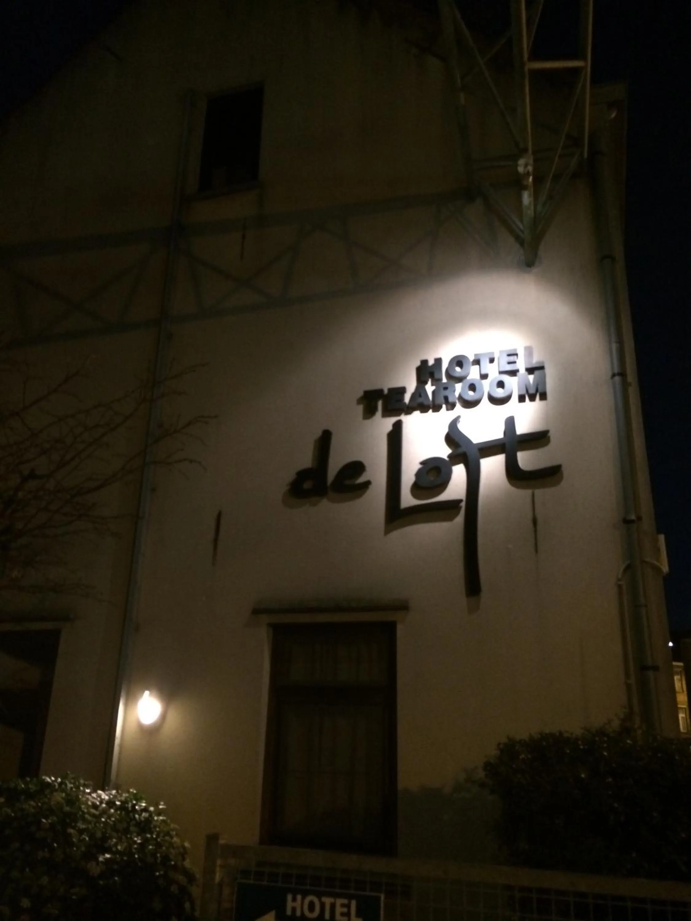 Facade/entrance in Hotel De Loft