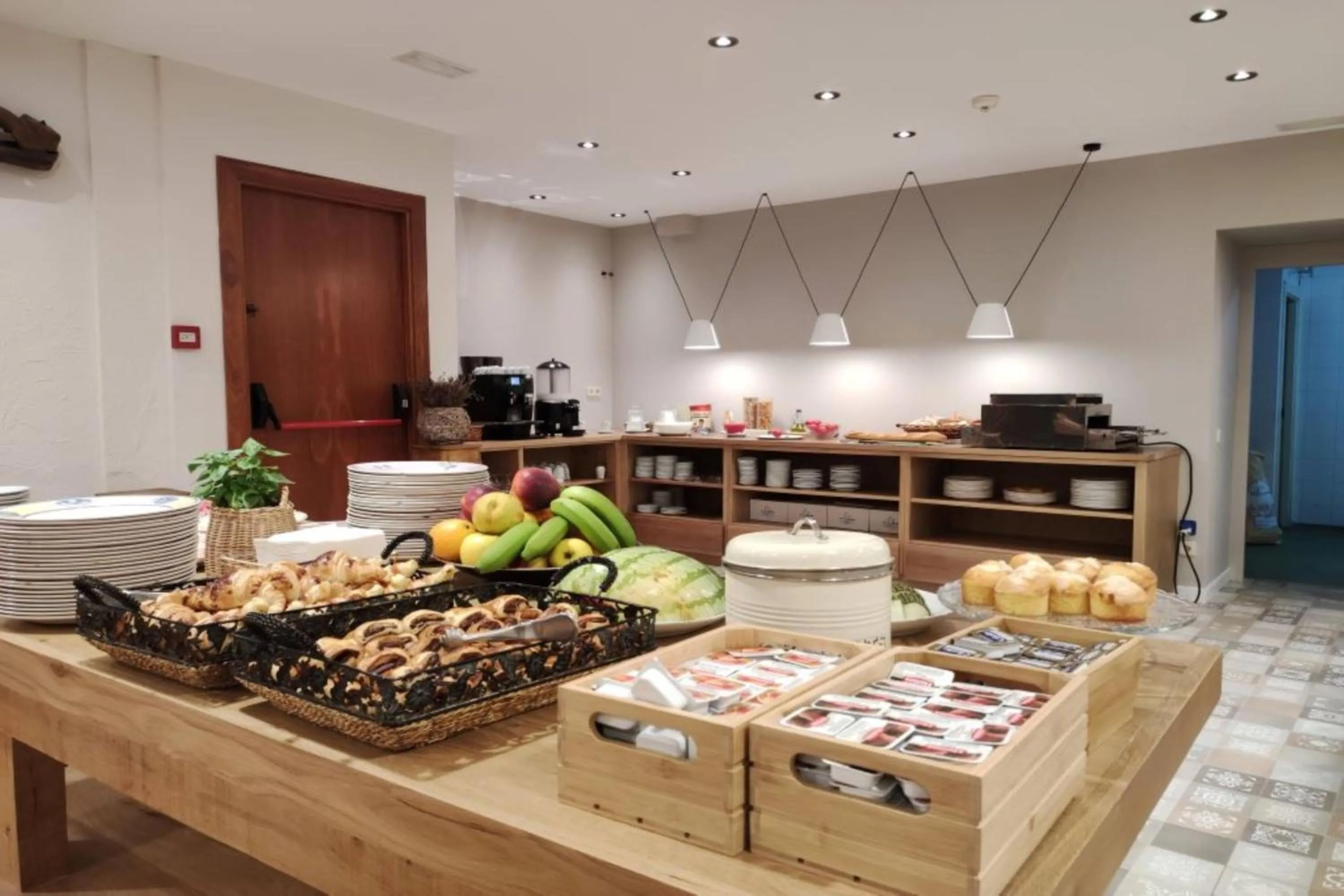 Breakfast in Hotel Saurat