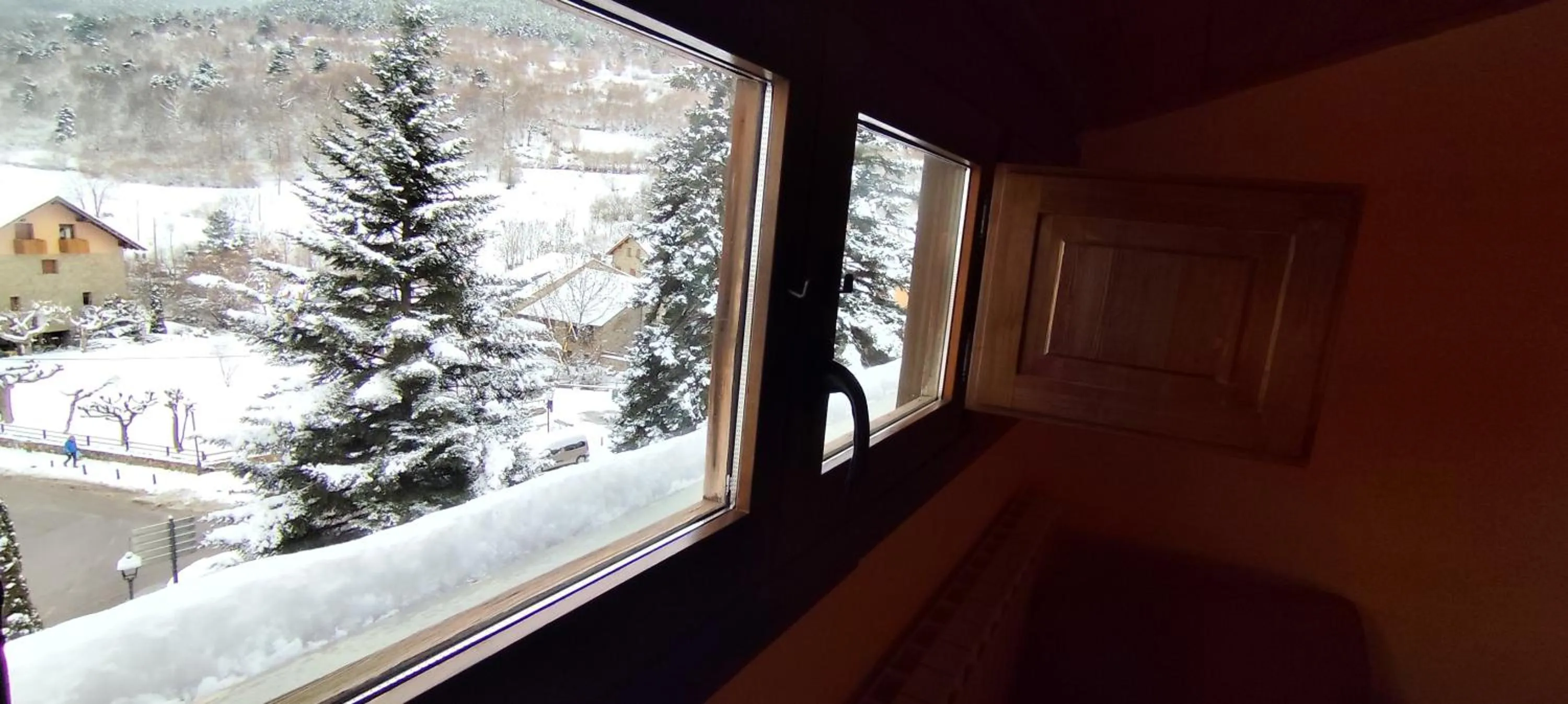 Mountain view in Hotel Saurat