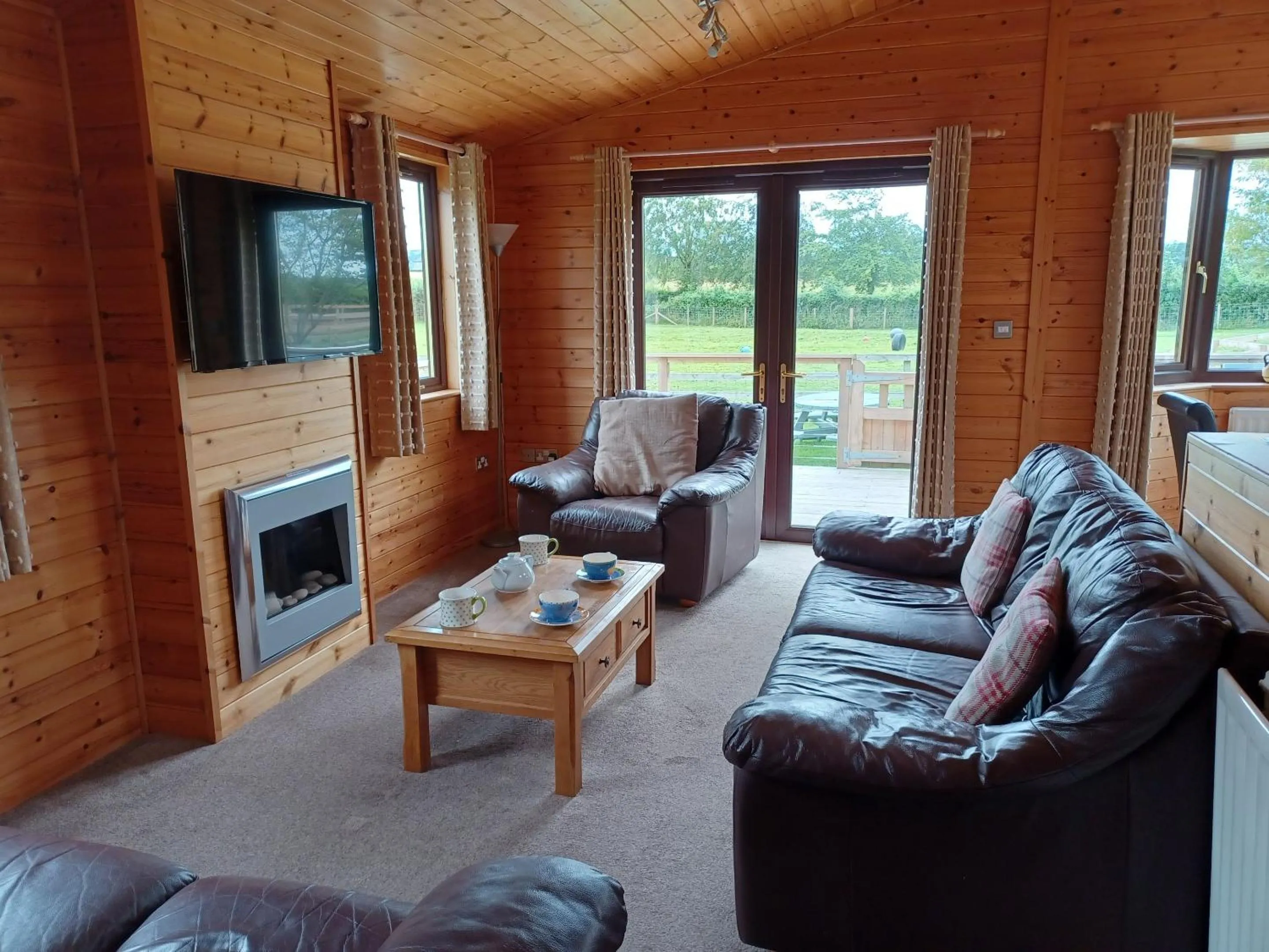 Living room in Green View Lodges