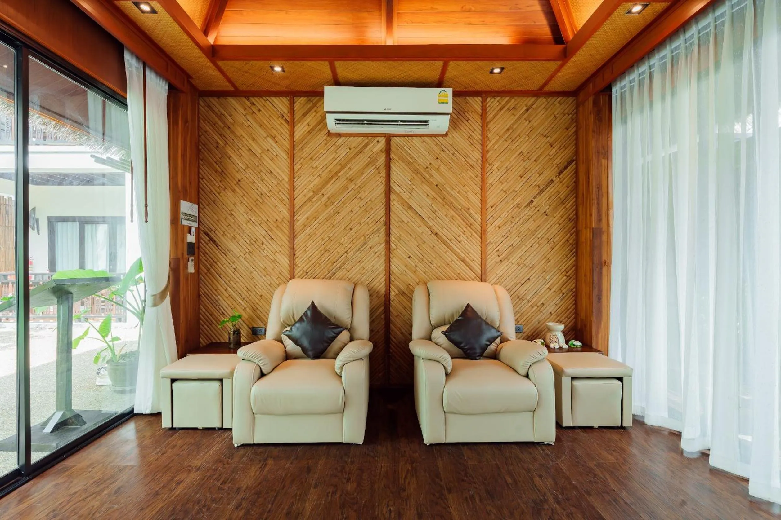 Spa and wellness centre/facilities in Railay Village Resort and Spa