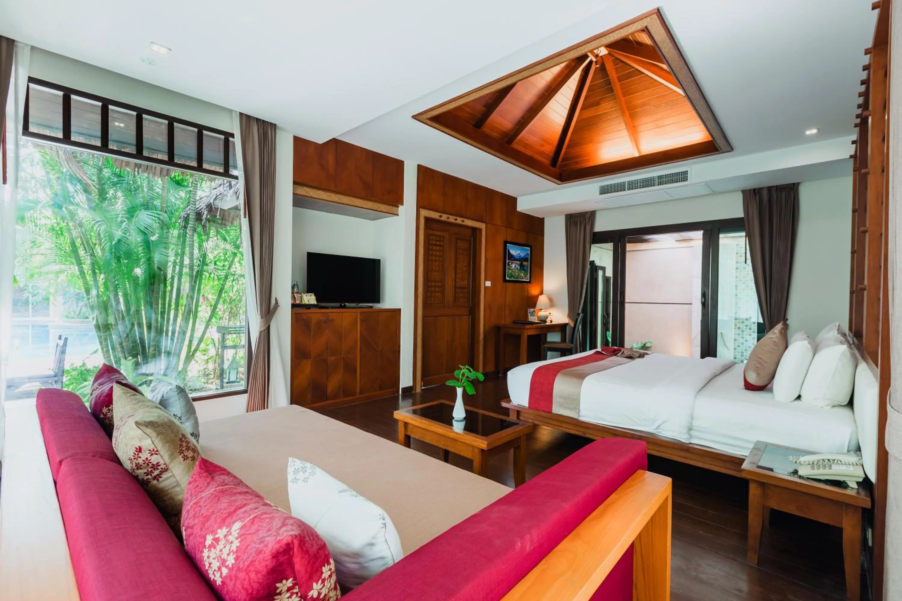 Bedroom, Bed in Railay Village Resort and Spa