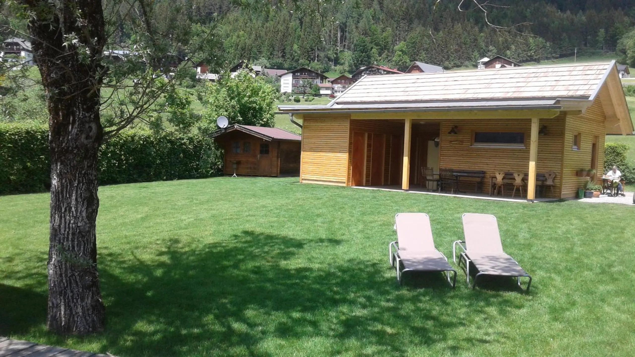 Swimming pool in Kolbitsch am Weissensee ein Seeblick der verzaubert B&B