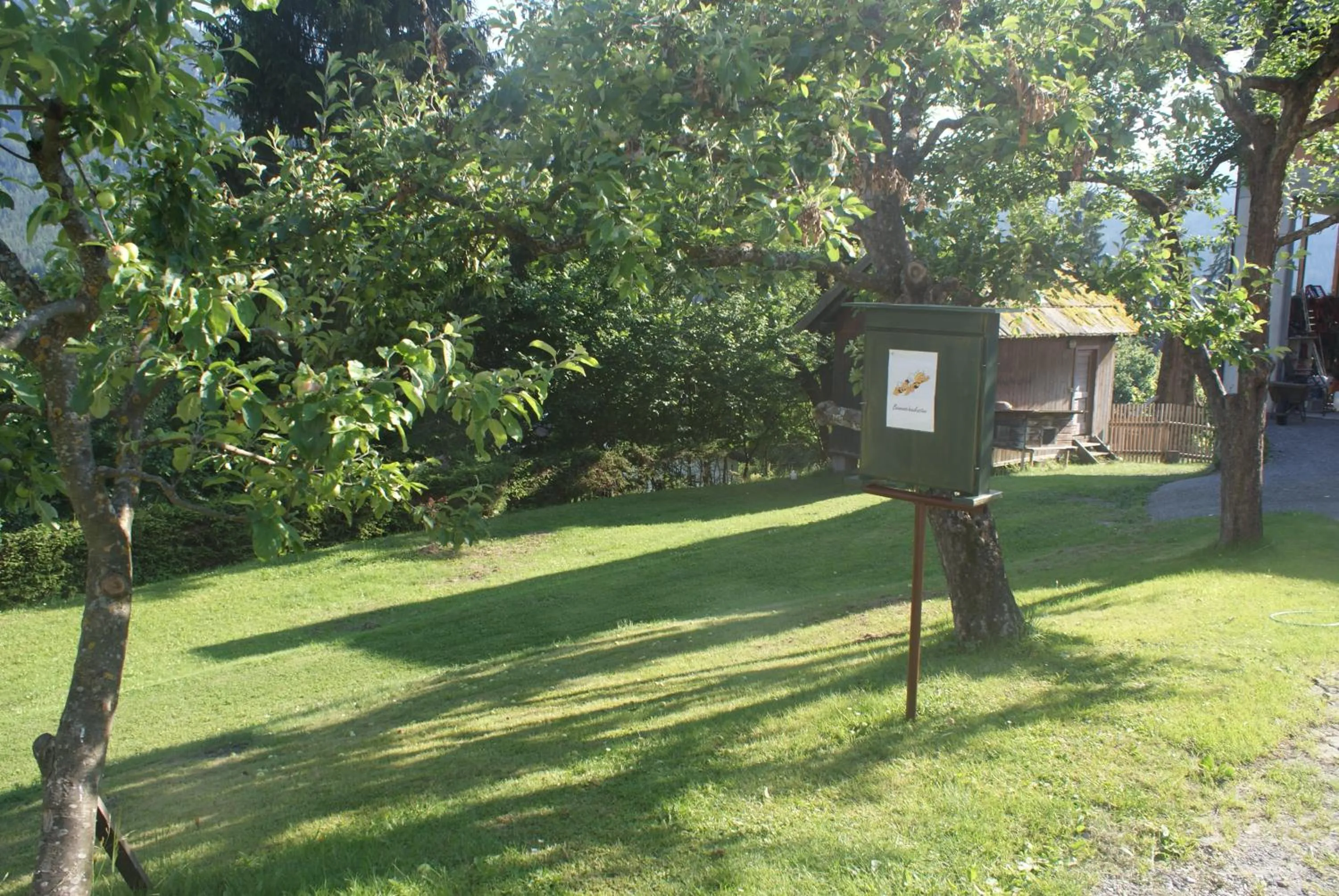 Garden in Kolbitsch am Weissensee ein Seeblick der verzaubert B&B