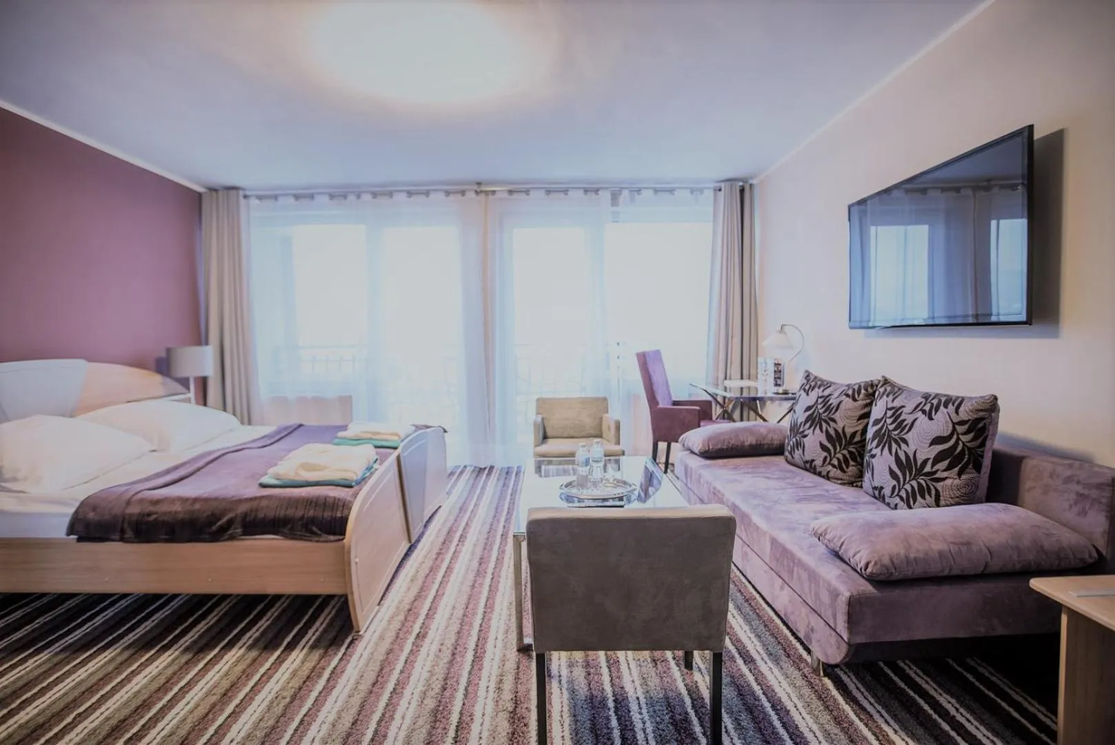 Bed in Hotel New Wave