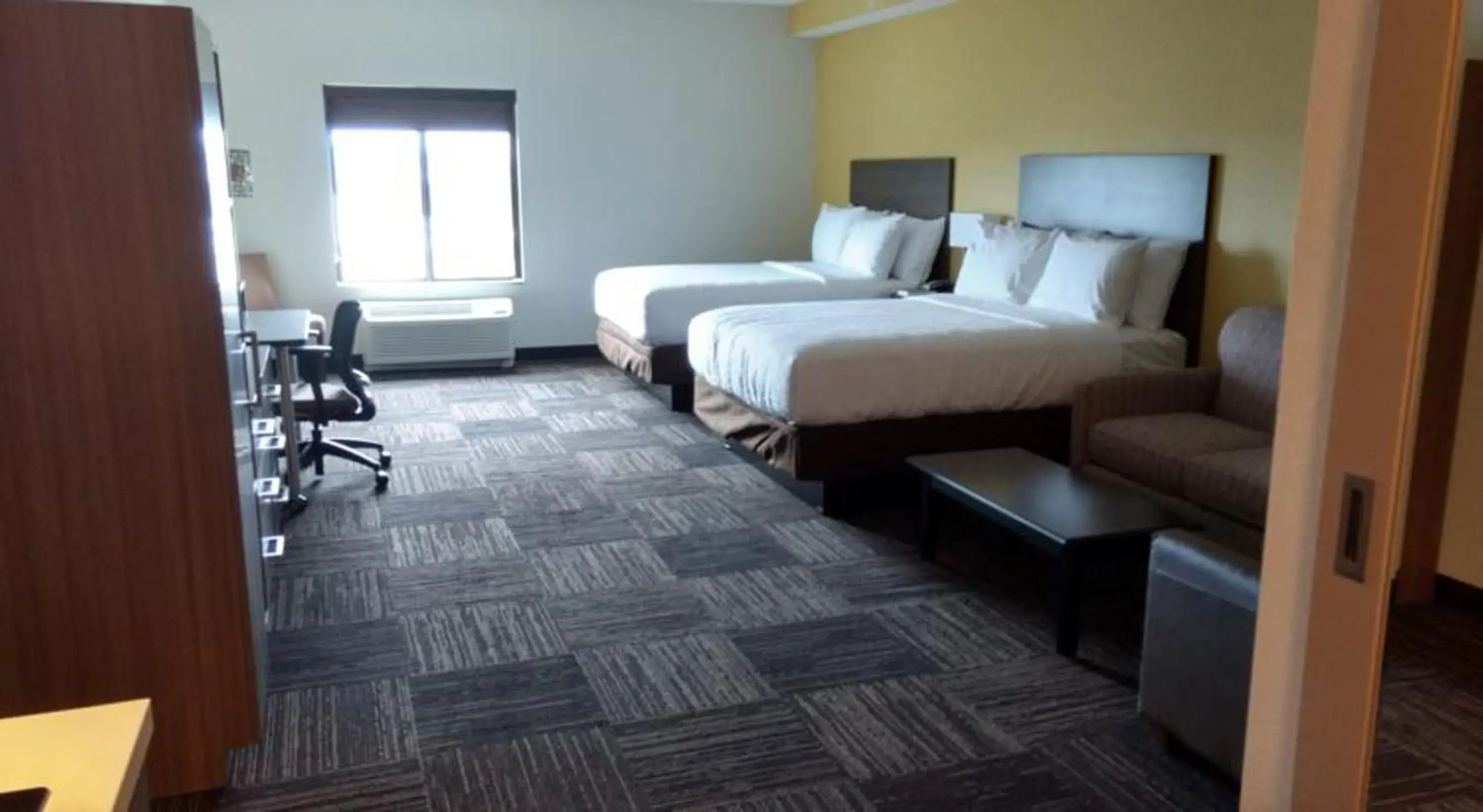 Bed in Extended Stay America Suites - Rock Hill Bed in Extended Stay America Suites - Rock Hill