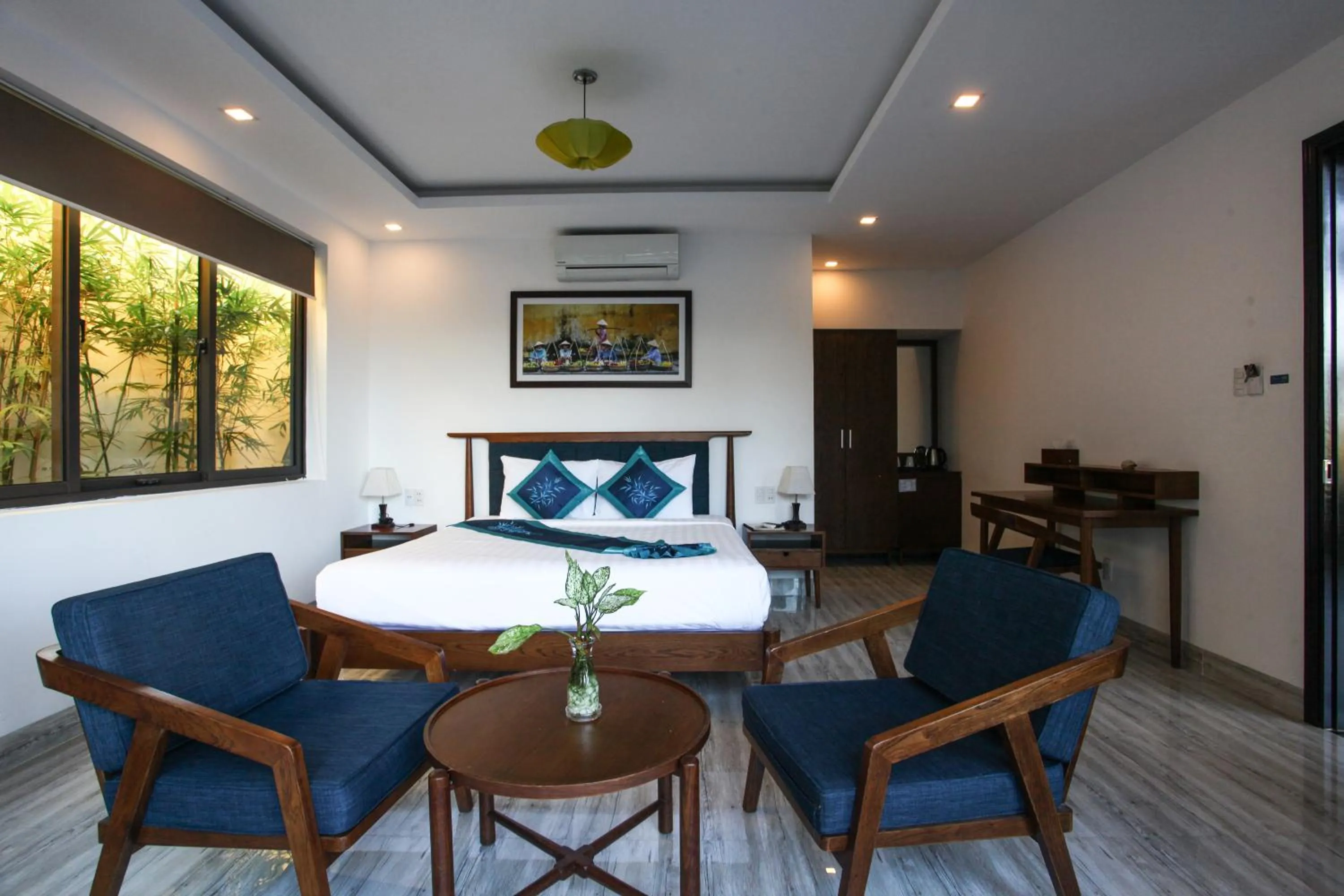 Bedroom in Hoi An Four Seasons Villa