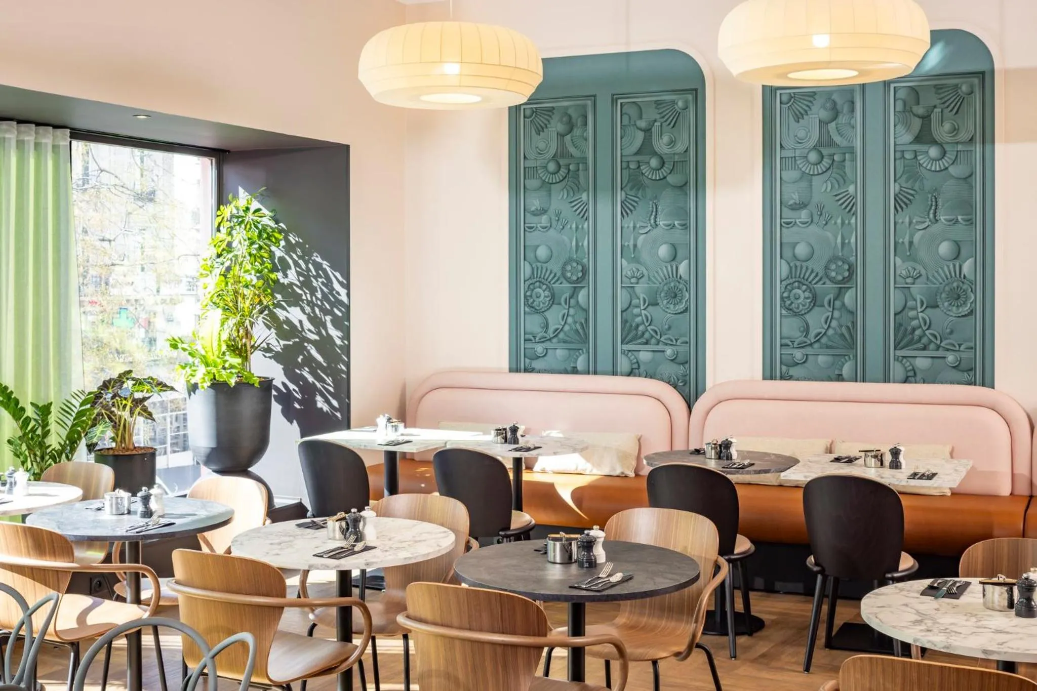 Breakfast in Holiday Inn Paris Opéra - Grands Boulevards by IHG