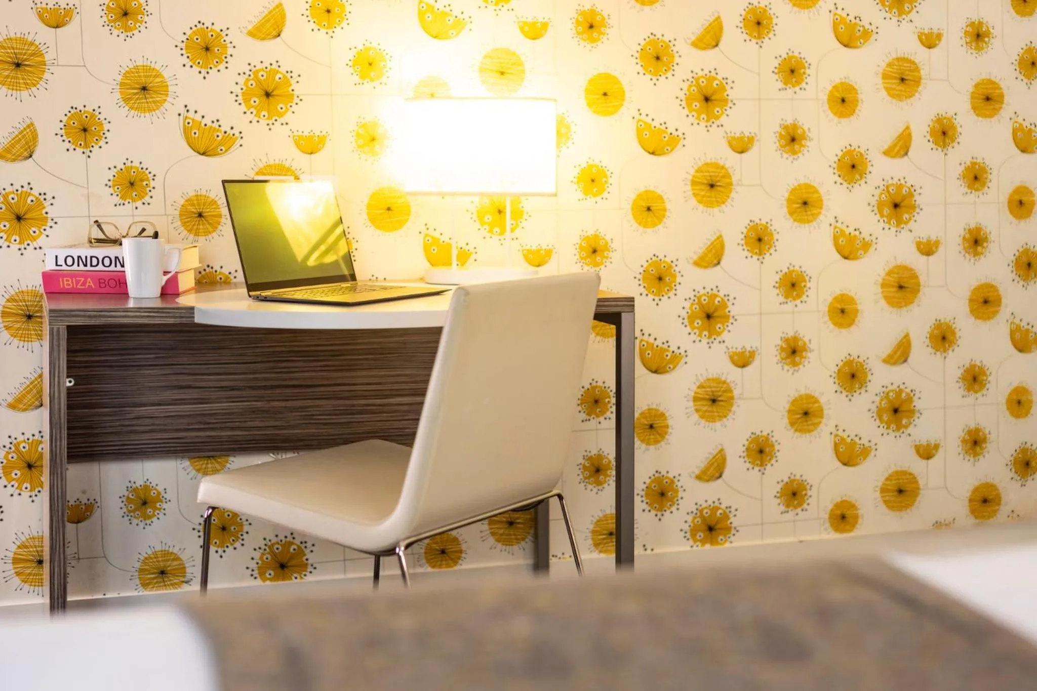 Photo of the whole room in Holiday Inn Paris Opéra - Grands Boulevards by IHG