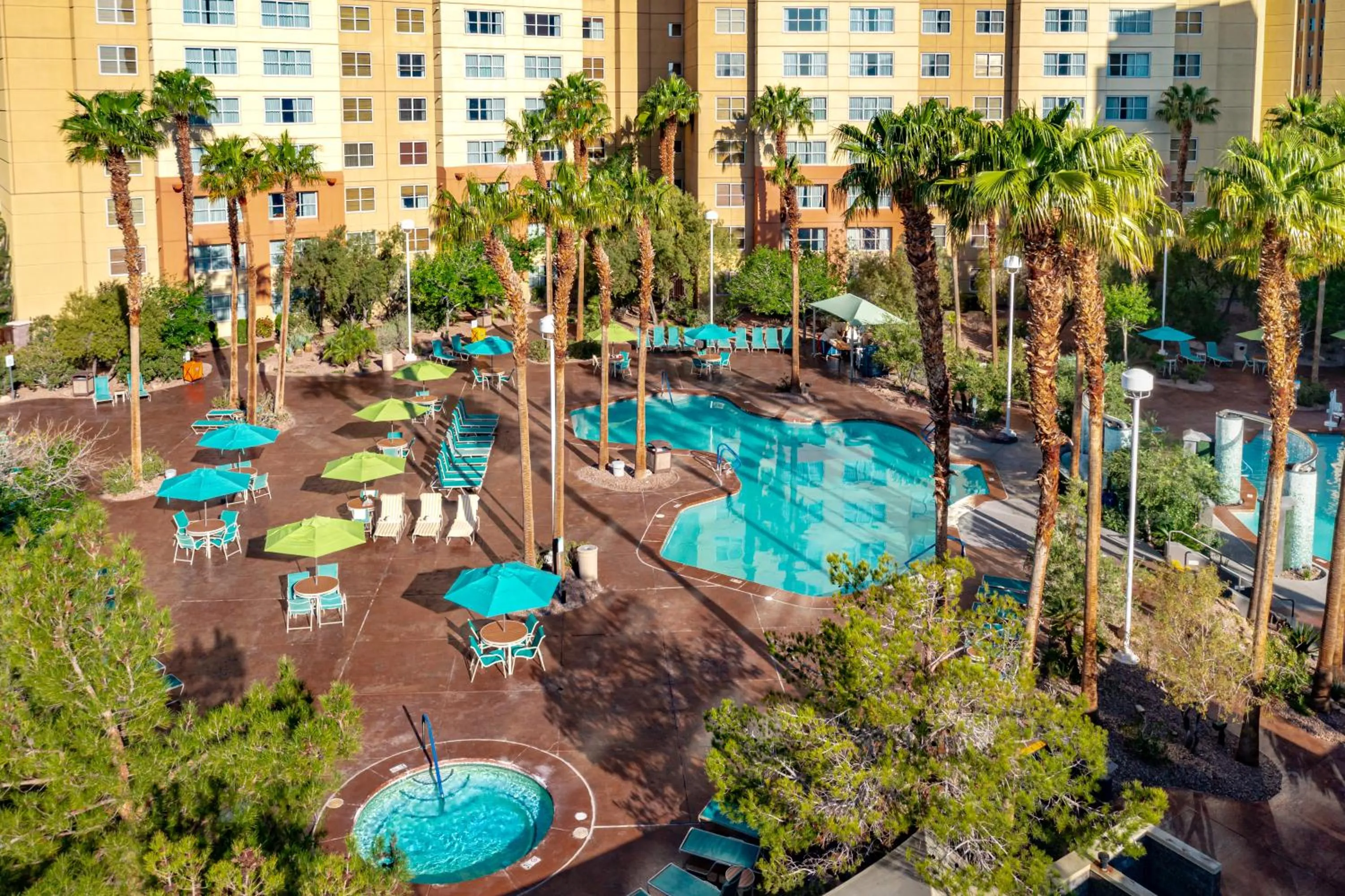 Swimming pool in The Grandview at Las Vegas