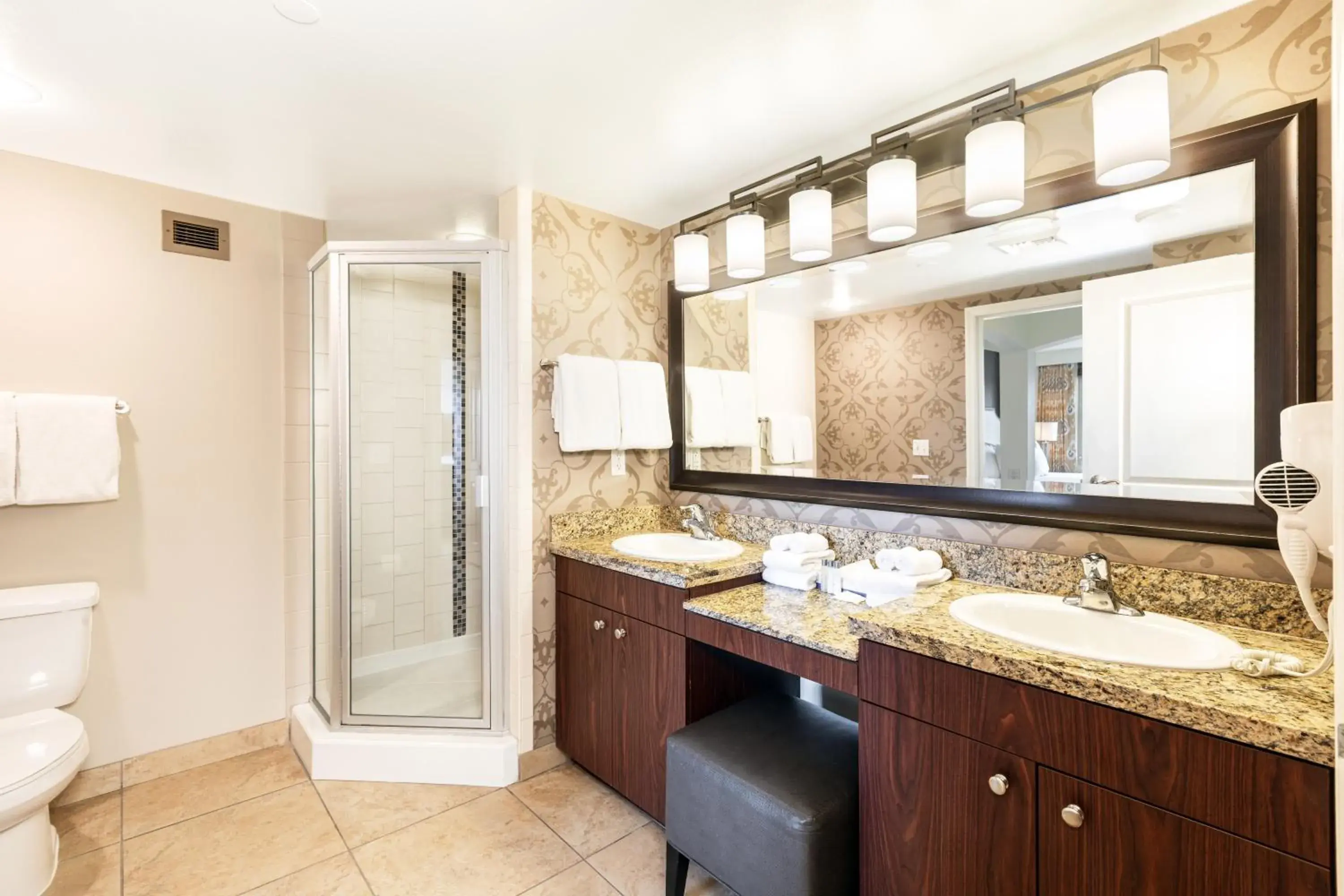 Bathroom in The Grandview at Las Vegas Bathroom in The Grandview at Las Vegas