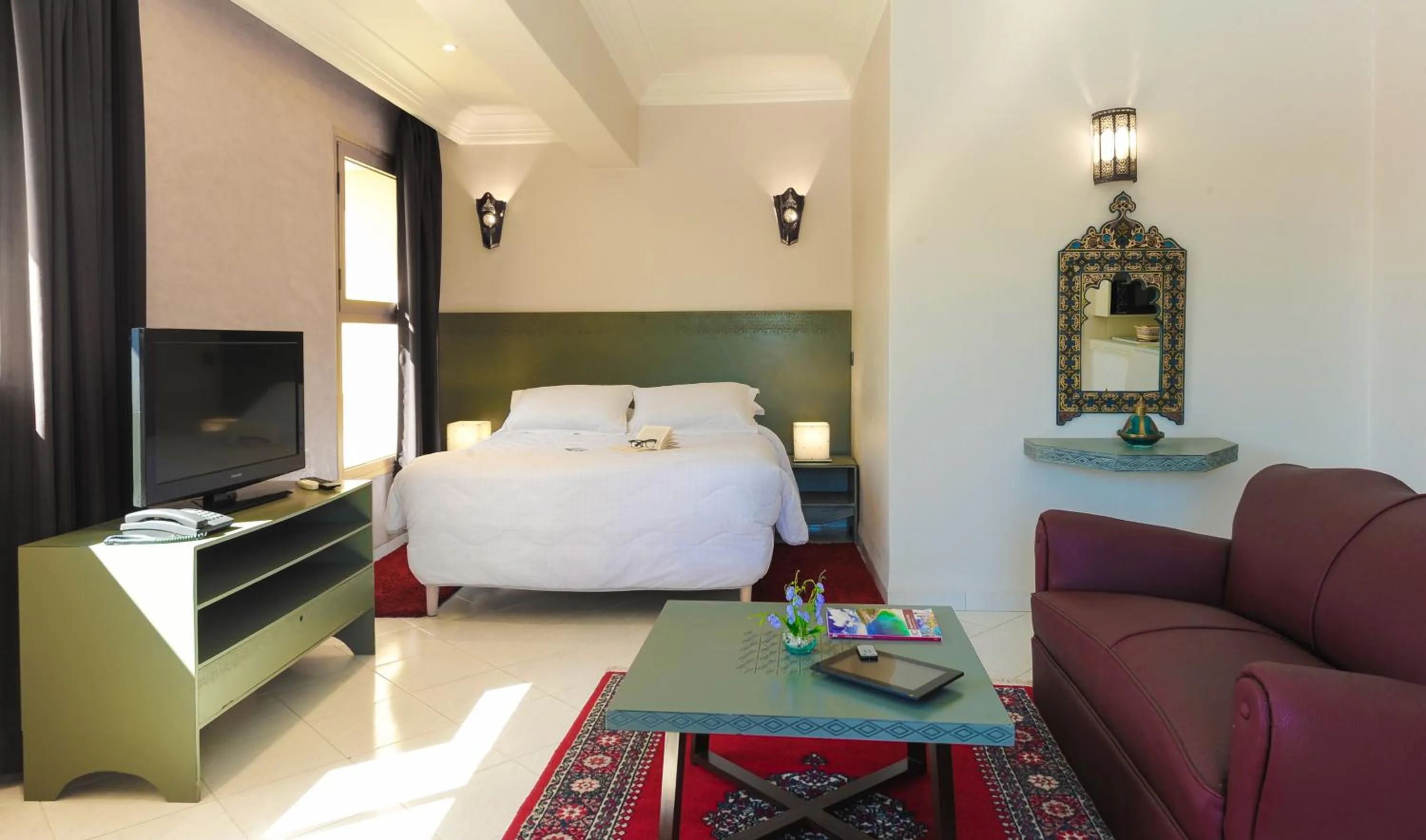 Living room, Bed in Appart-Hotel Amina Resort &amp; Spa