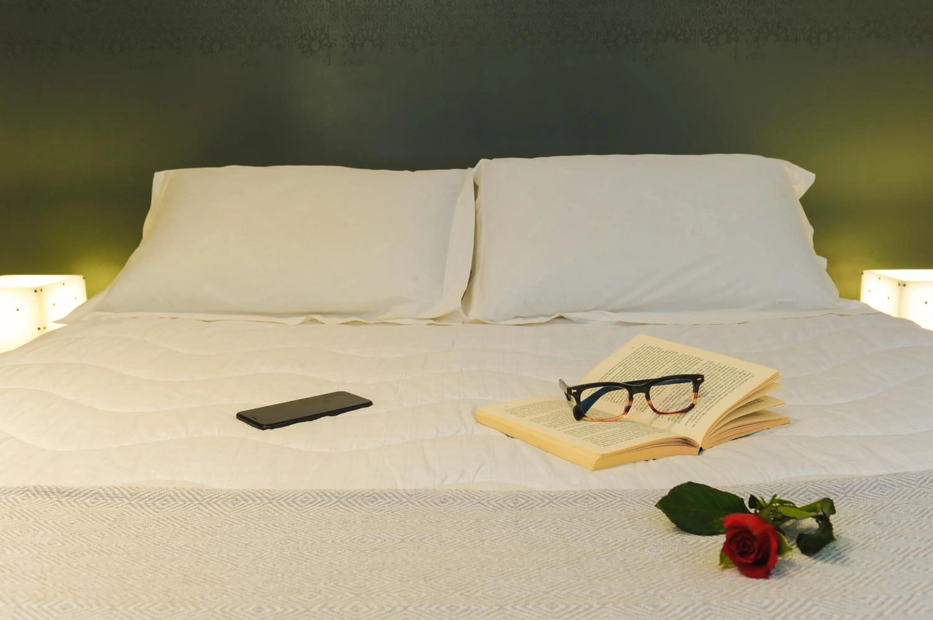 Bathroom, Bed in Appart-Hotel Amina Resort &amp; Spa