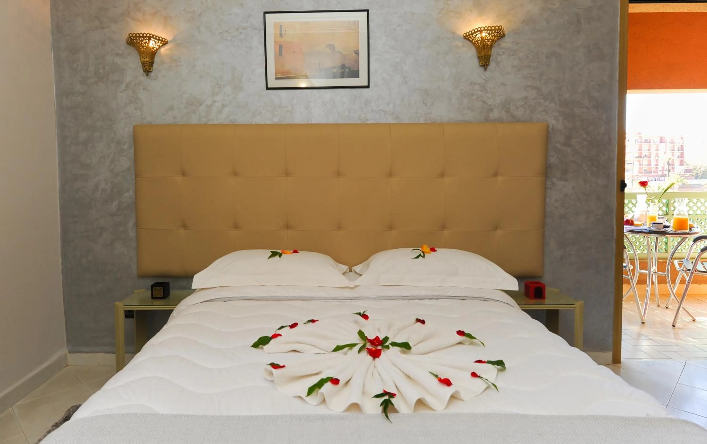 Balcony/Terrace, Bed in Appart-Hotel Amina Resort &amp; Spa