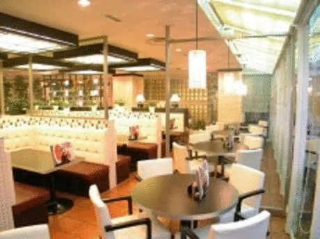 Restaurant/places to eat in Smile Hotel Tokyo Shinkoiwa