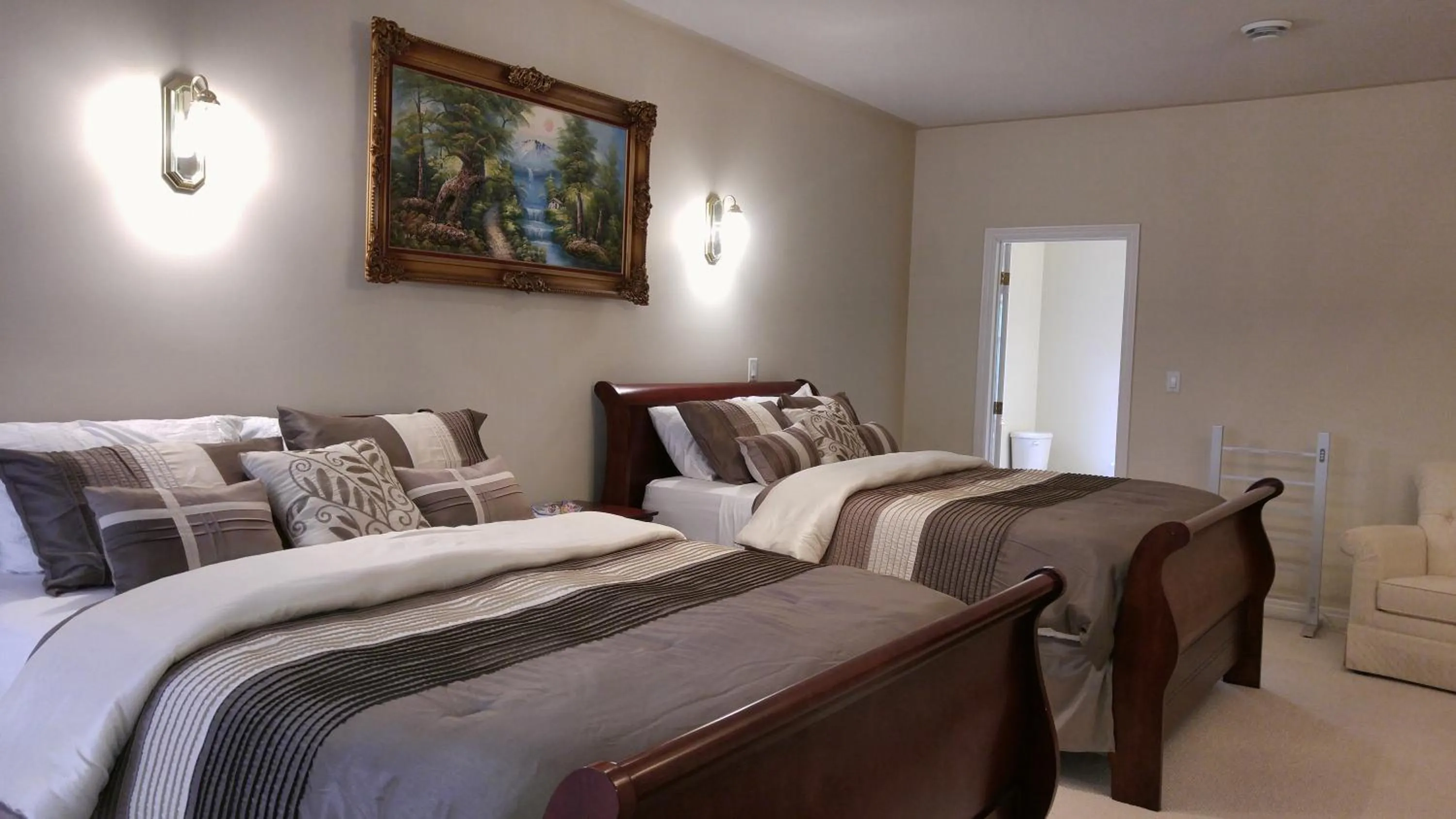 Bed in The White House Boutique B&B