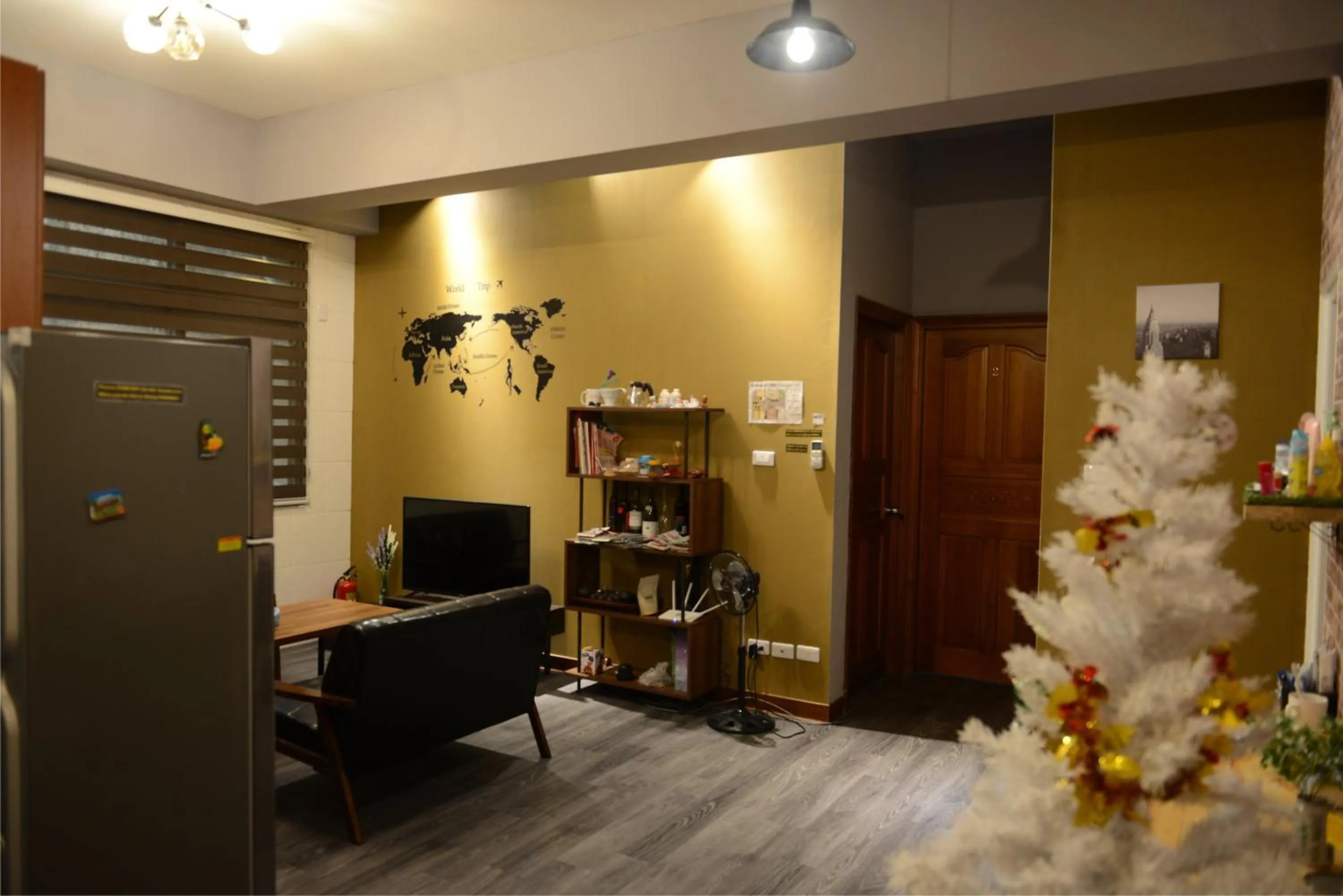 Communal lounge/ TV room in My second floor hostel