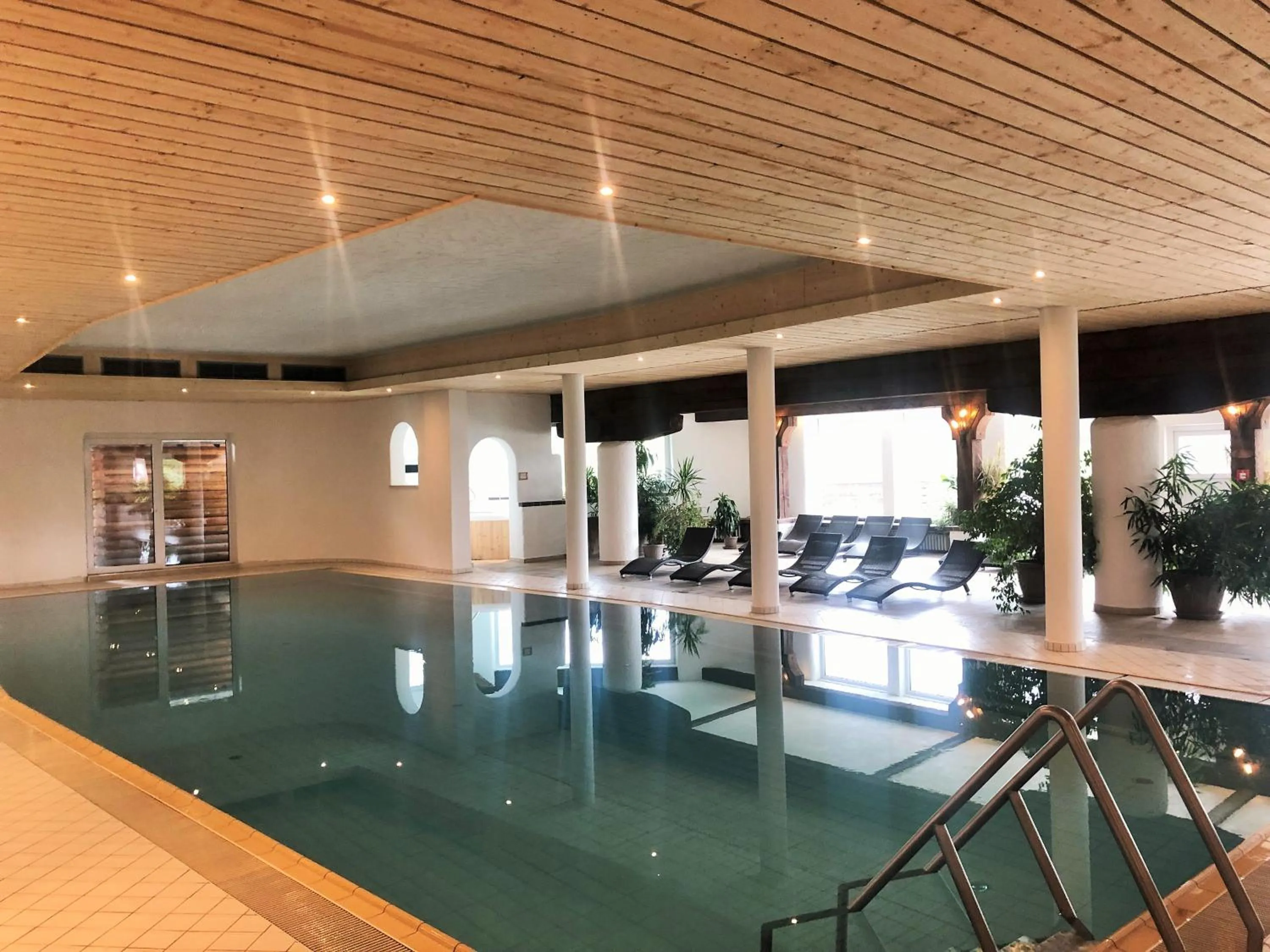 Swimming pool in Berghoteltirol