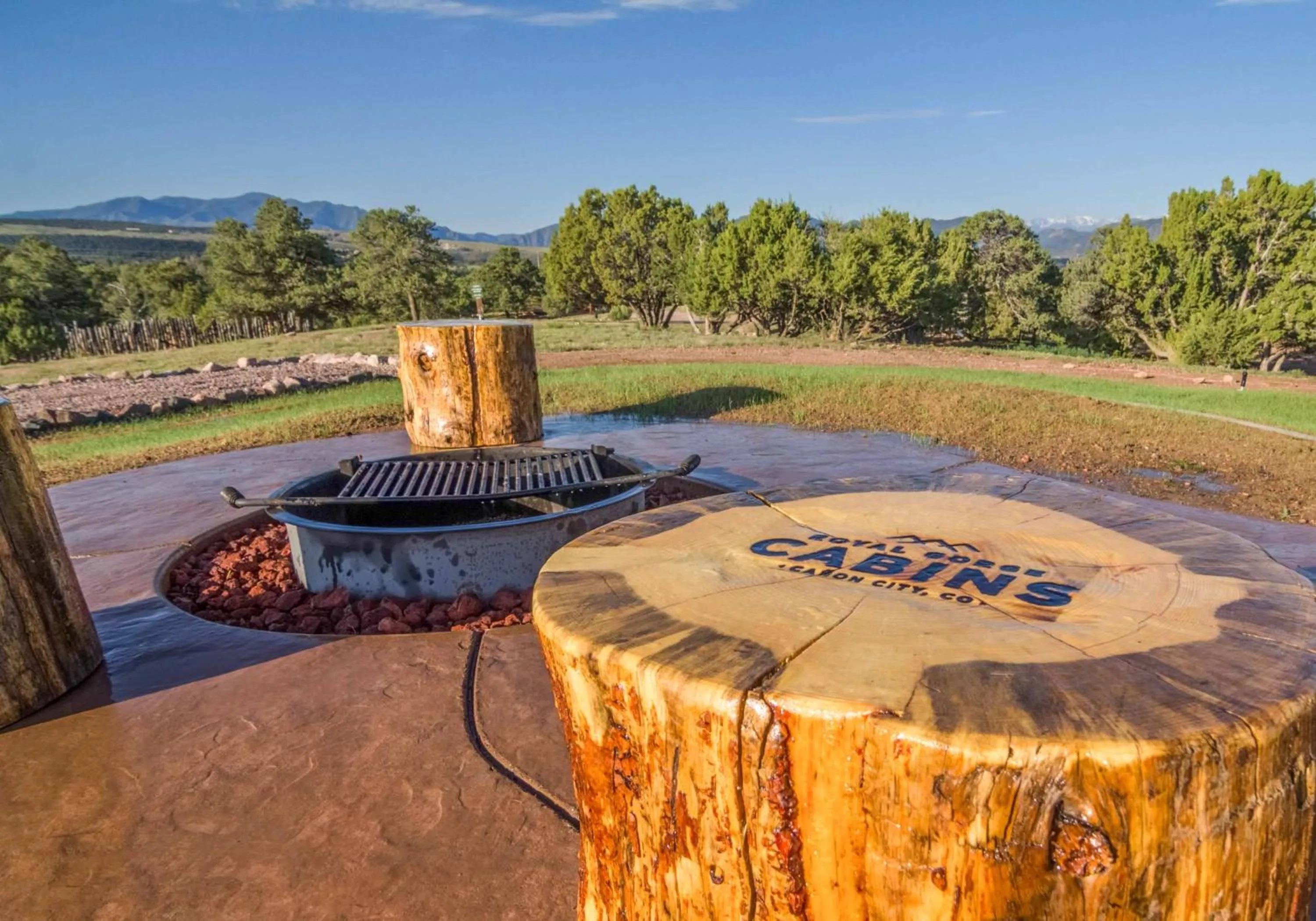 Mountain view in Royal Gorge Cabins