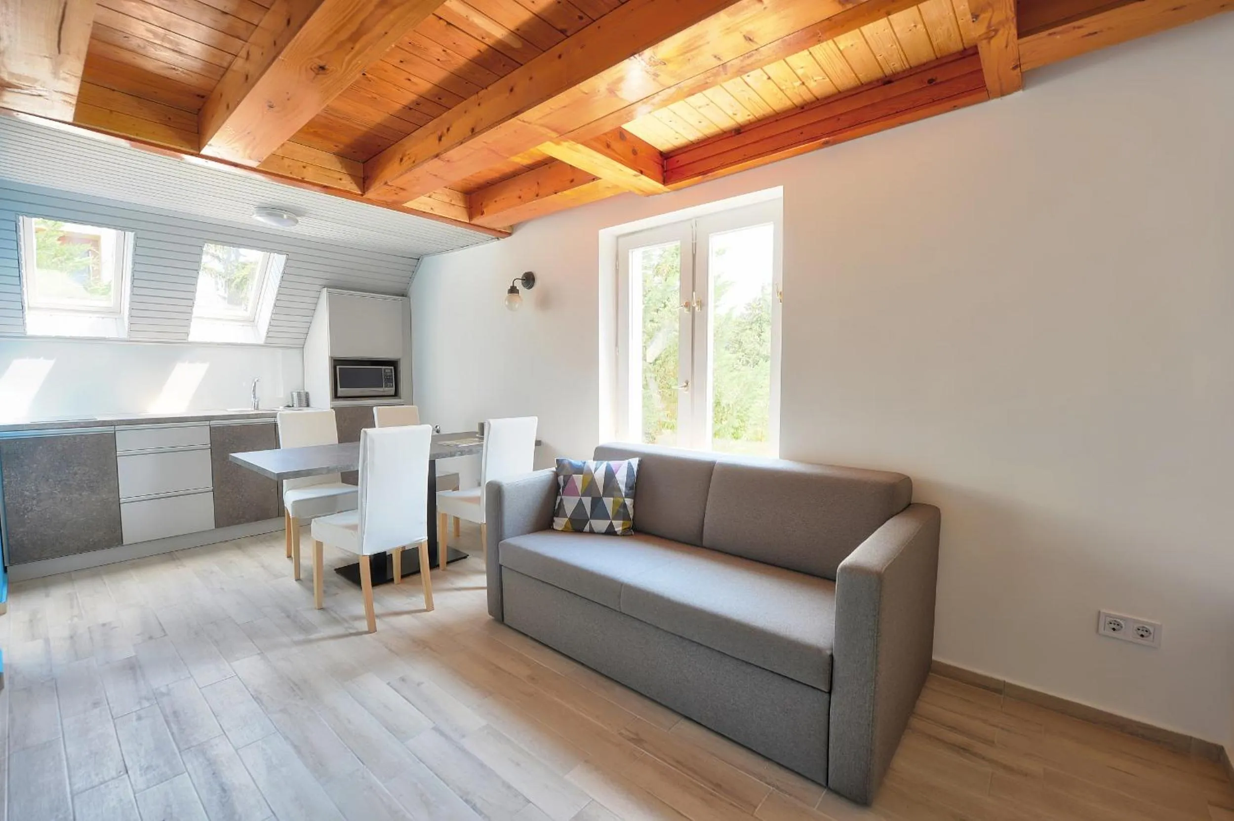 Kitchen or kitchenette in Villa Oliver 3 Siófok