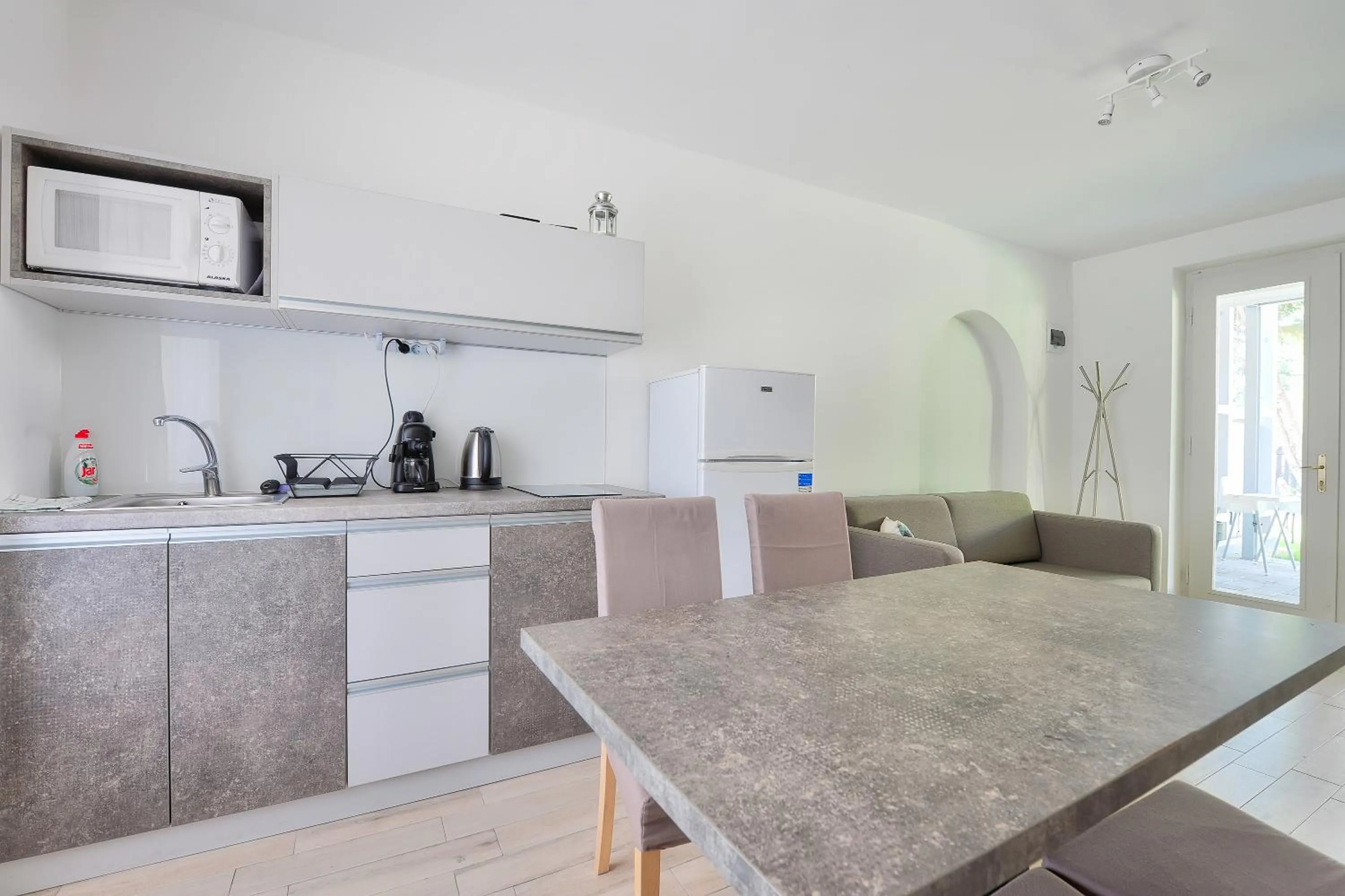 Kitchen or kitchenette in Villa Oliver 3 Siófok