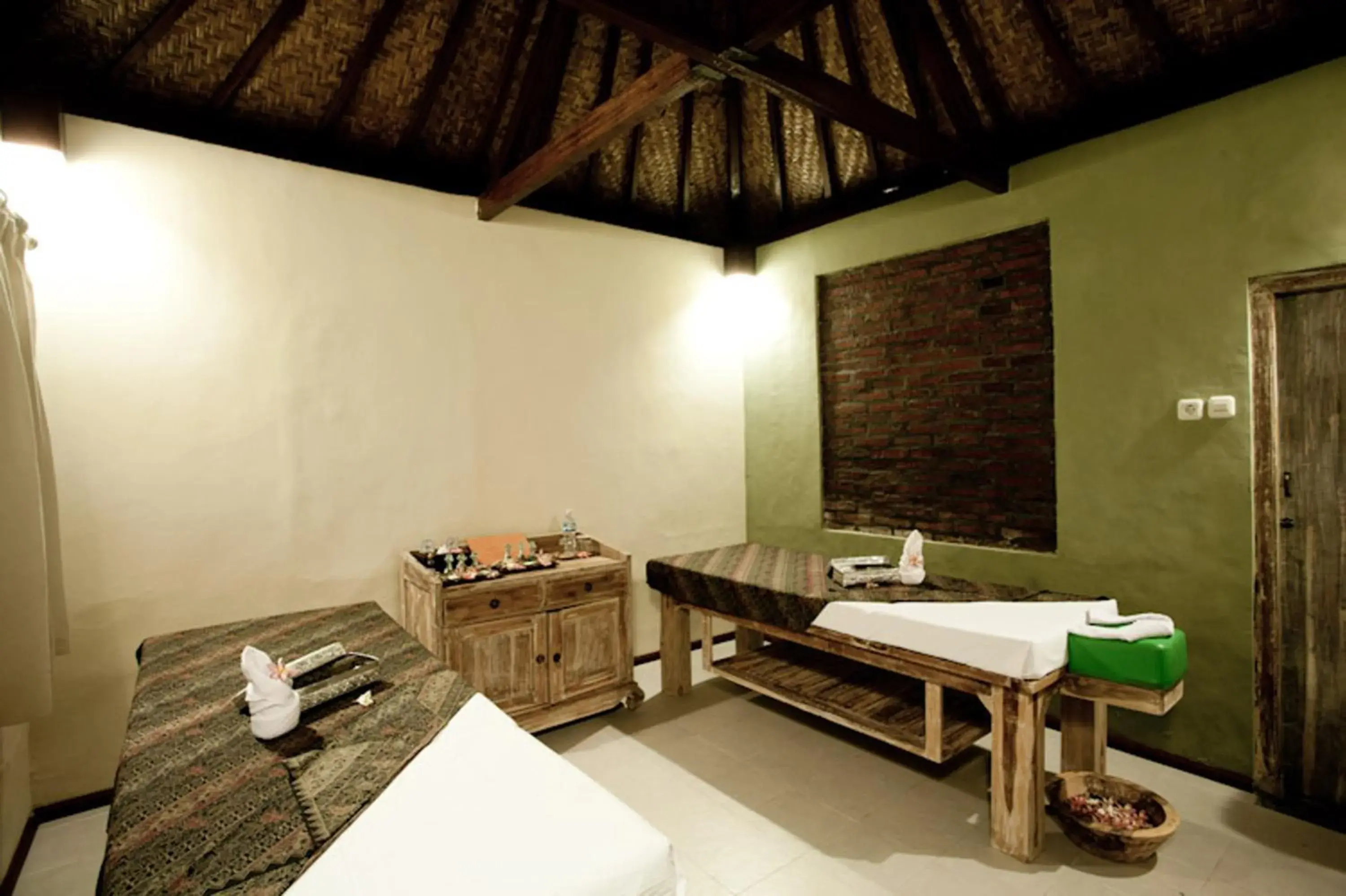 Spa and wellness centre/facilities in D'Tunjung Resort & Spa Spa and wellness centre/facilities in D'Tunjung Resort & Spa