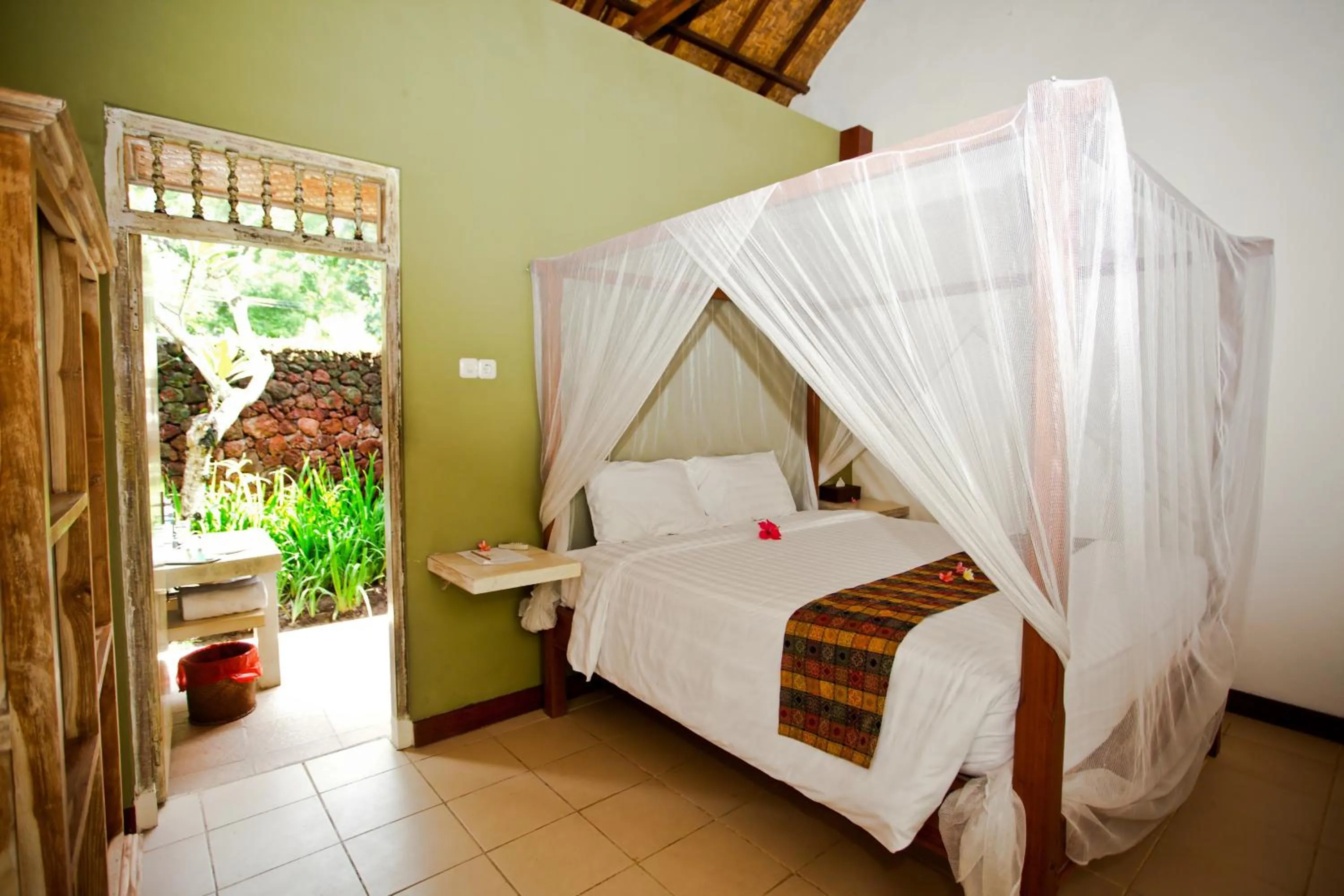 Bedroom, Bed in D'Tunjung Resort & Spa