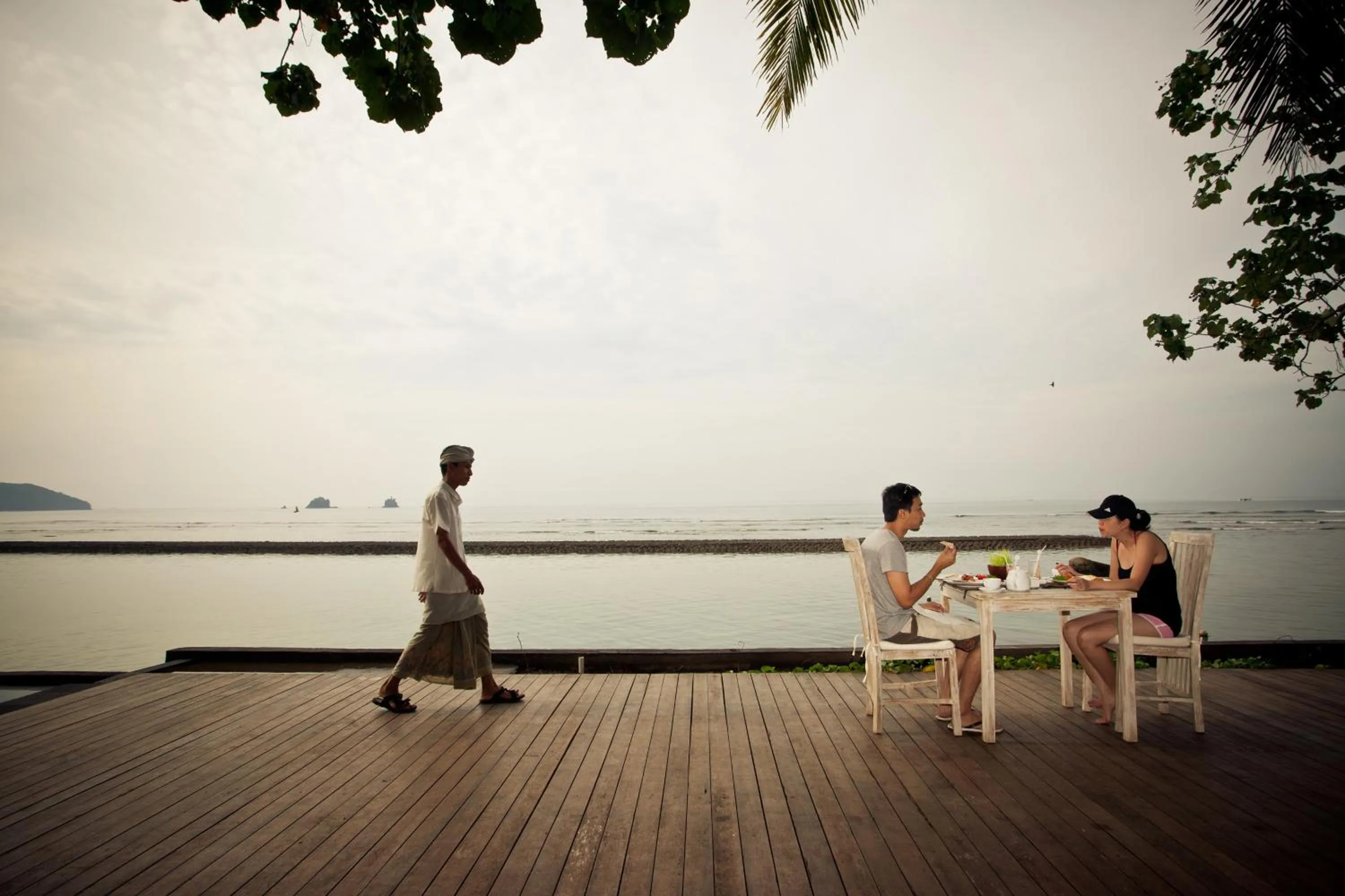 Restaurant/places to eat in D'Tunjung Resort & Spa