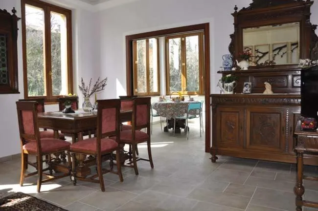 il coniglio sulla luna