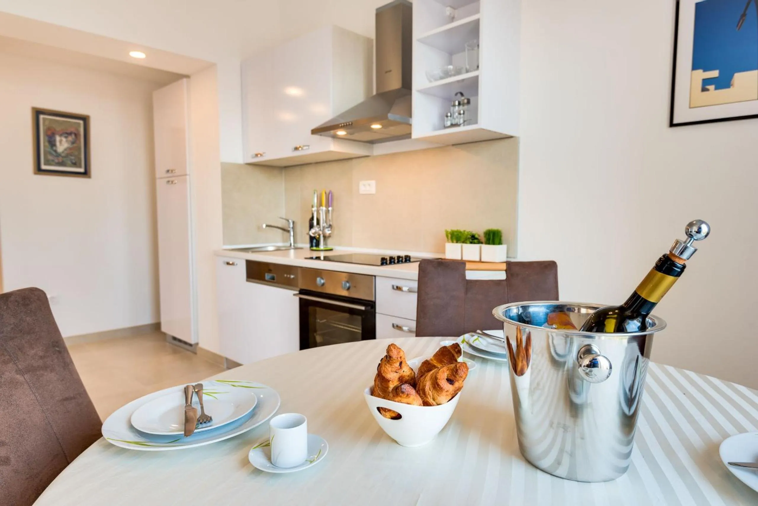Kitchen or kitchenette in Croatica Suites Podsolarsko