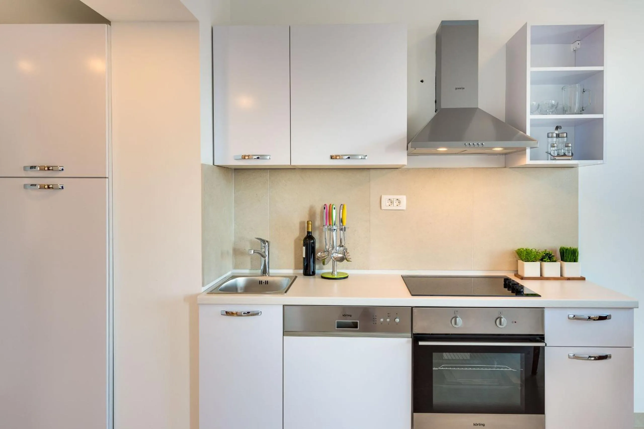 Kitchen or kitchenette in Croatica Suites Podsolarsko