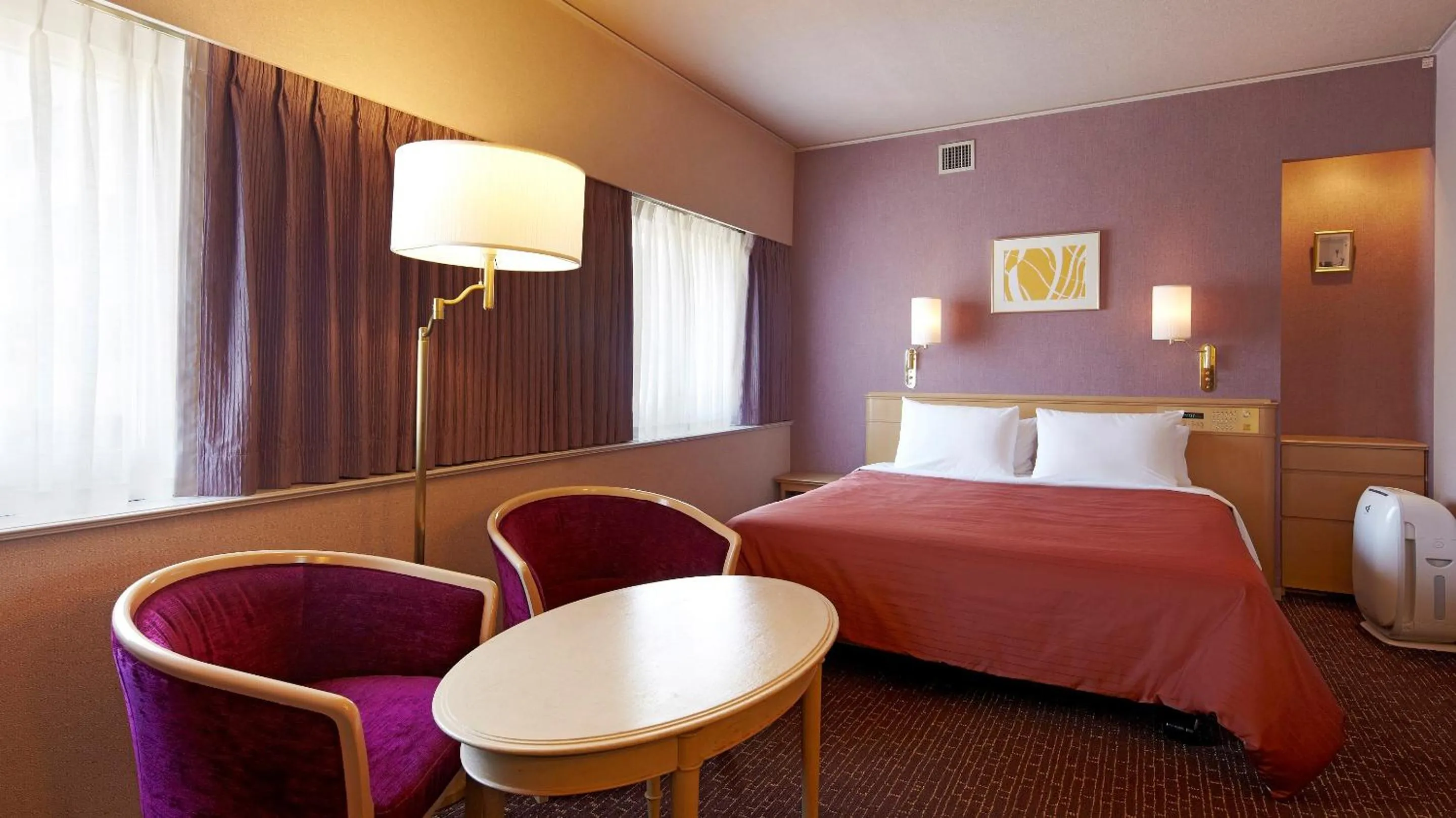 Photo of the whole room in Hotel New Hankyu Osaka