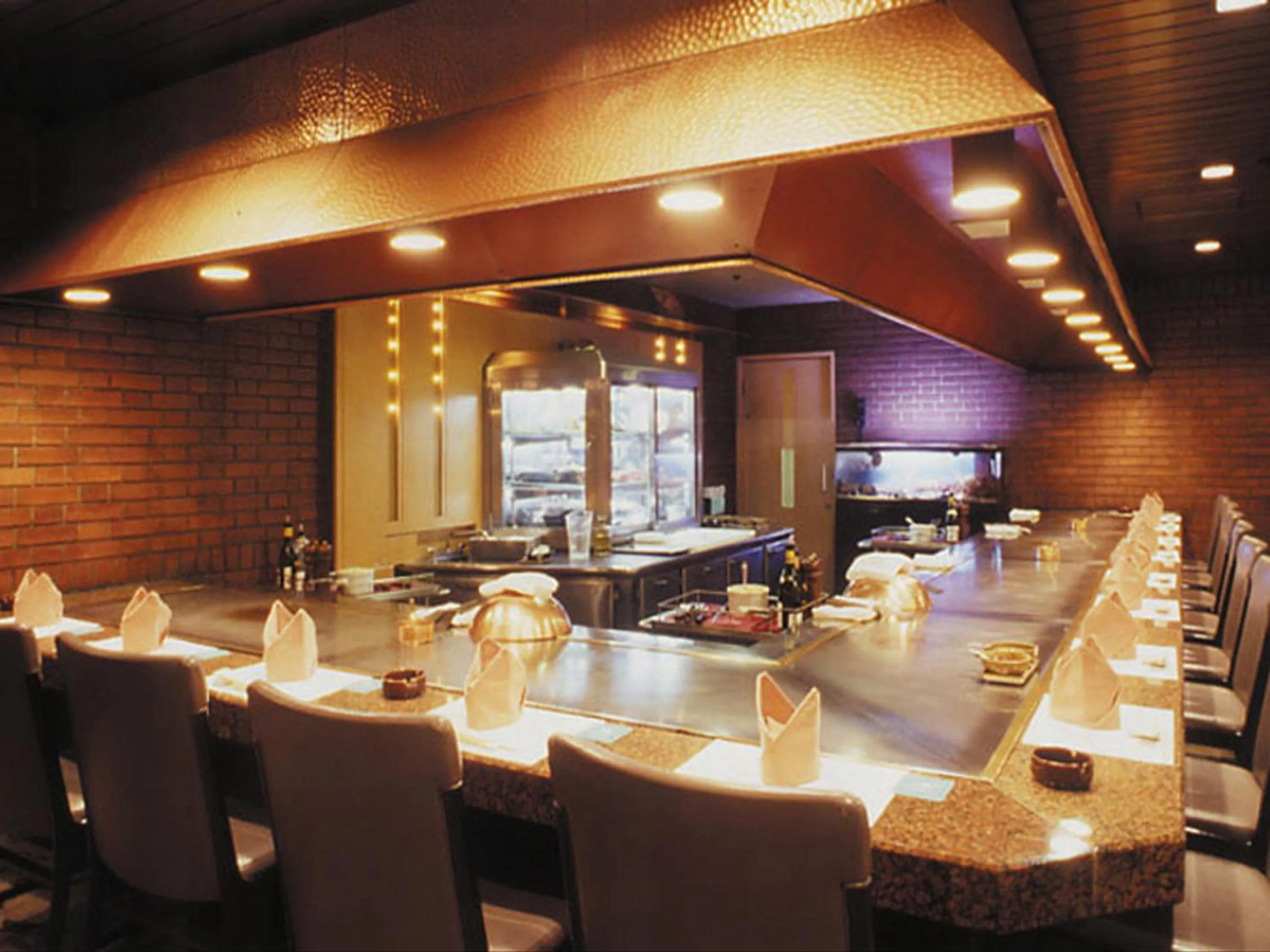 Restaurant/places to eat in Hotel New Hankyu Osaka