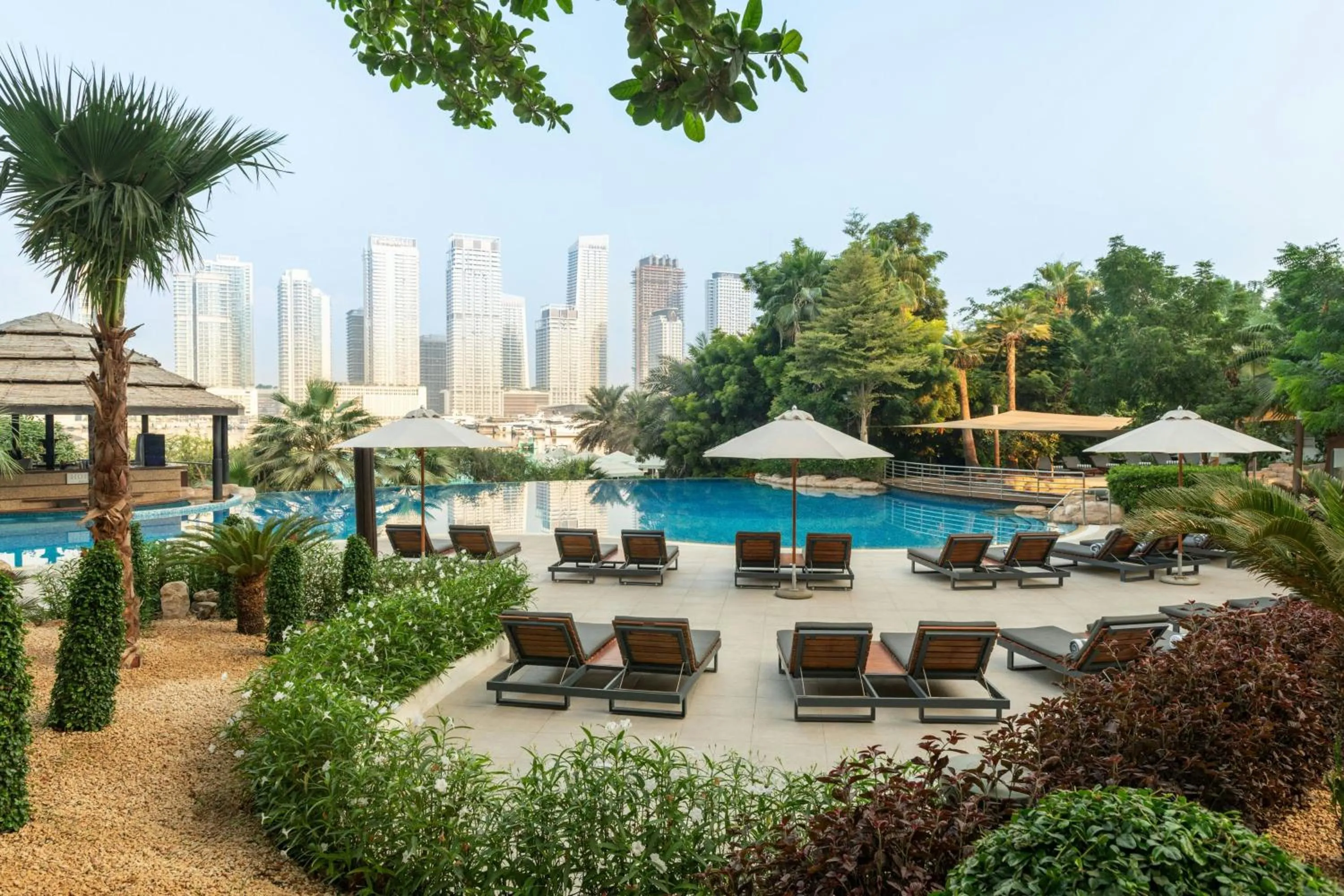 Swimming pool in Le Meridien Mina Seyahi Beach Resort & Waterpark