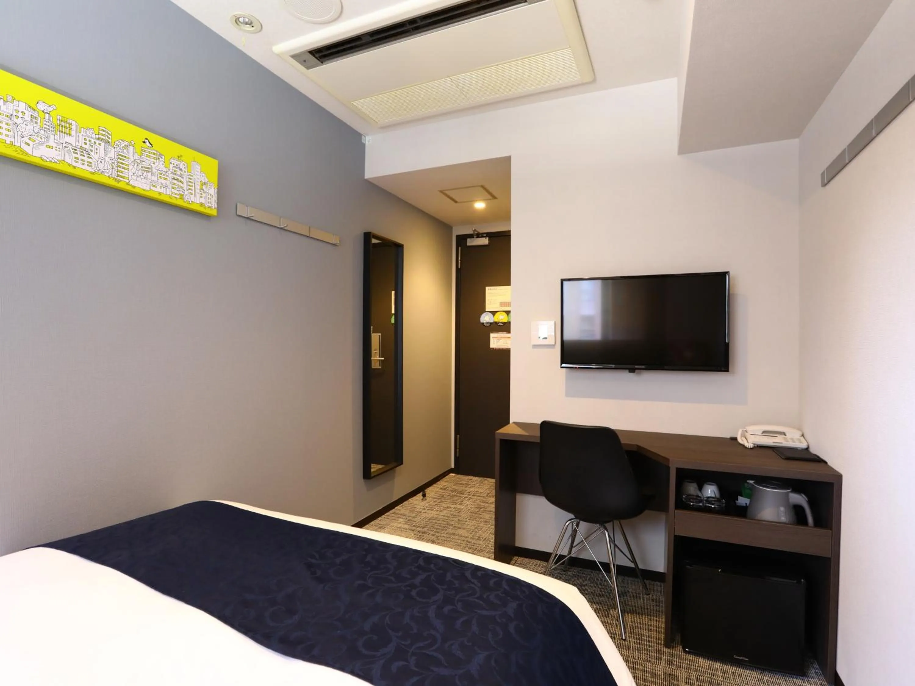 Bed in KOKO HOTEL Ikebukuro East - formerly Hotel Wing International Ikebukuro