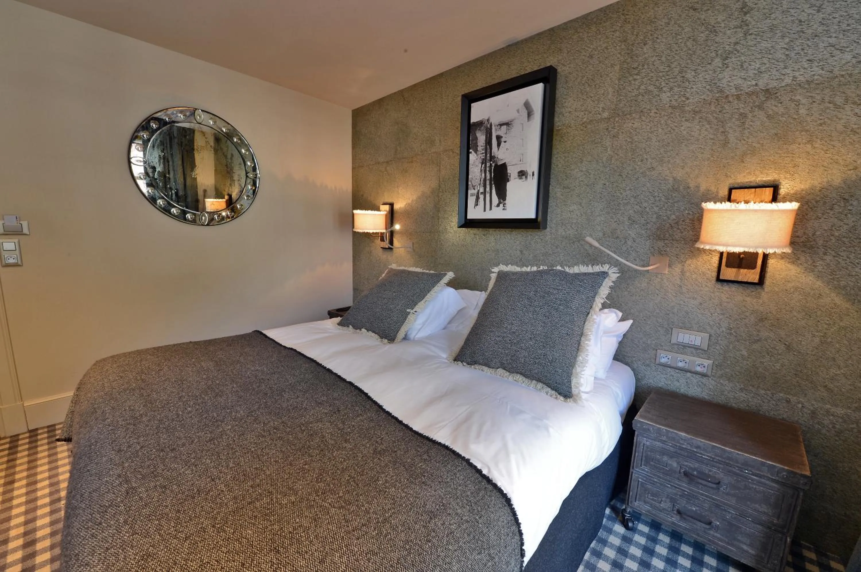 Photo of the whole room, Bed in Maison de Famille Les 5 Frères