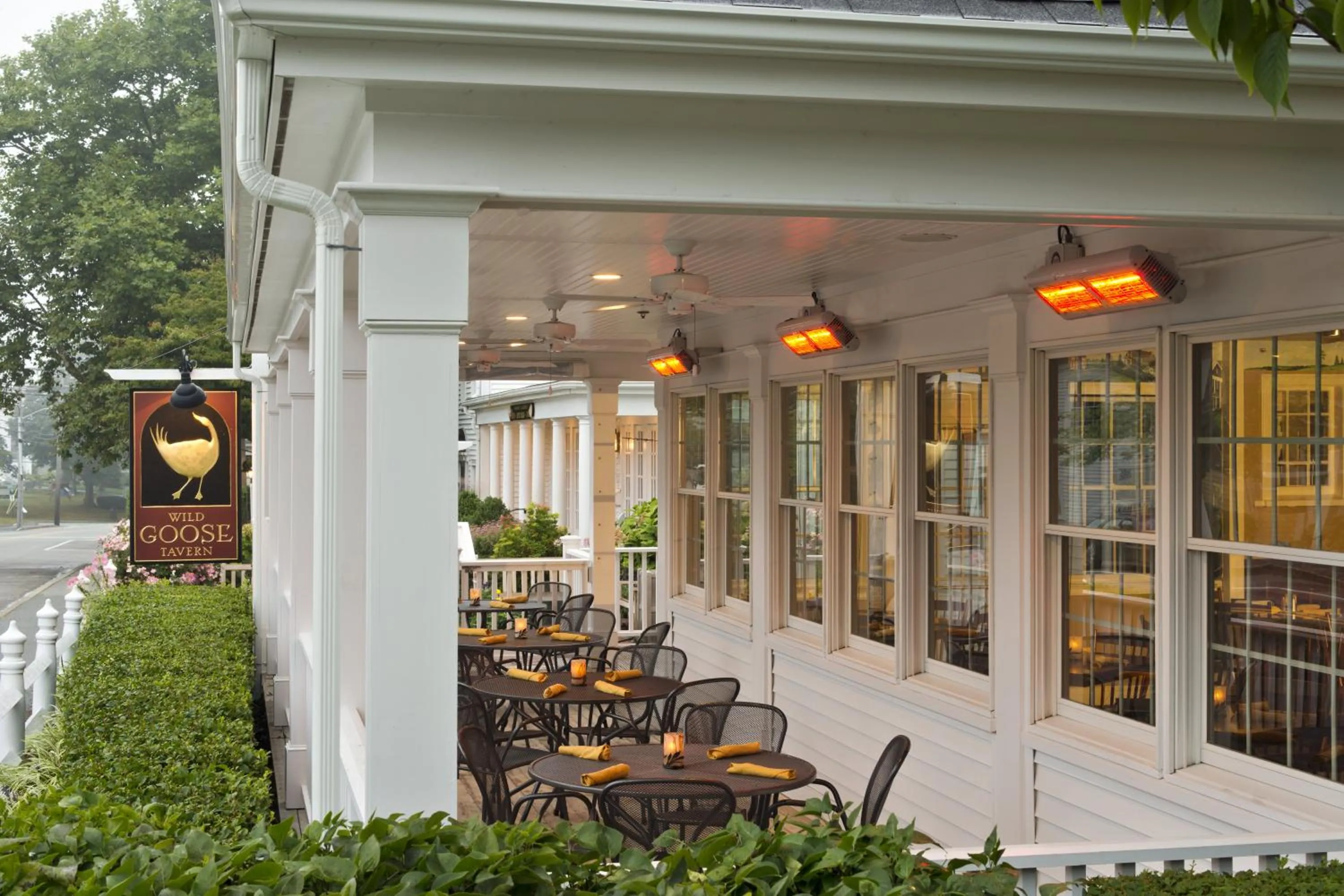 Restaurant/places to eat in Chatham Wayside Inn